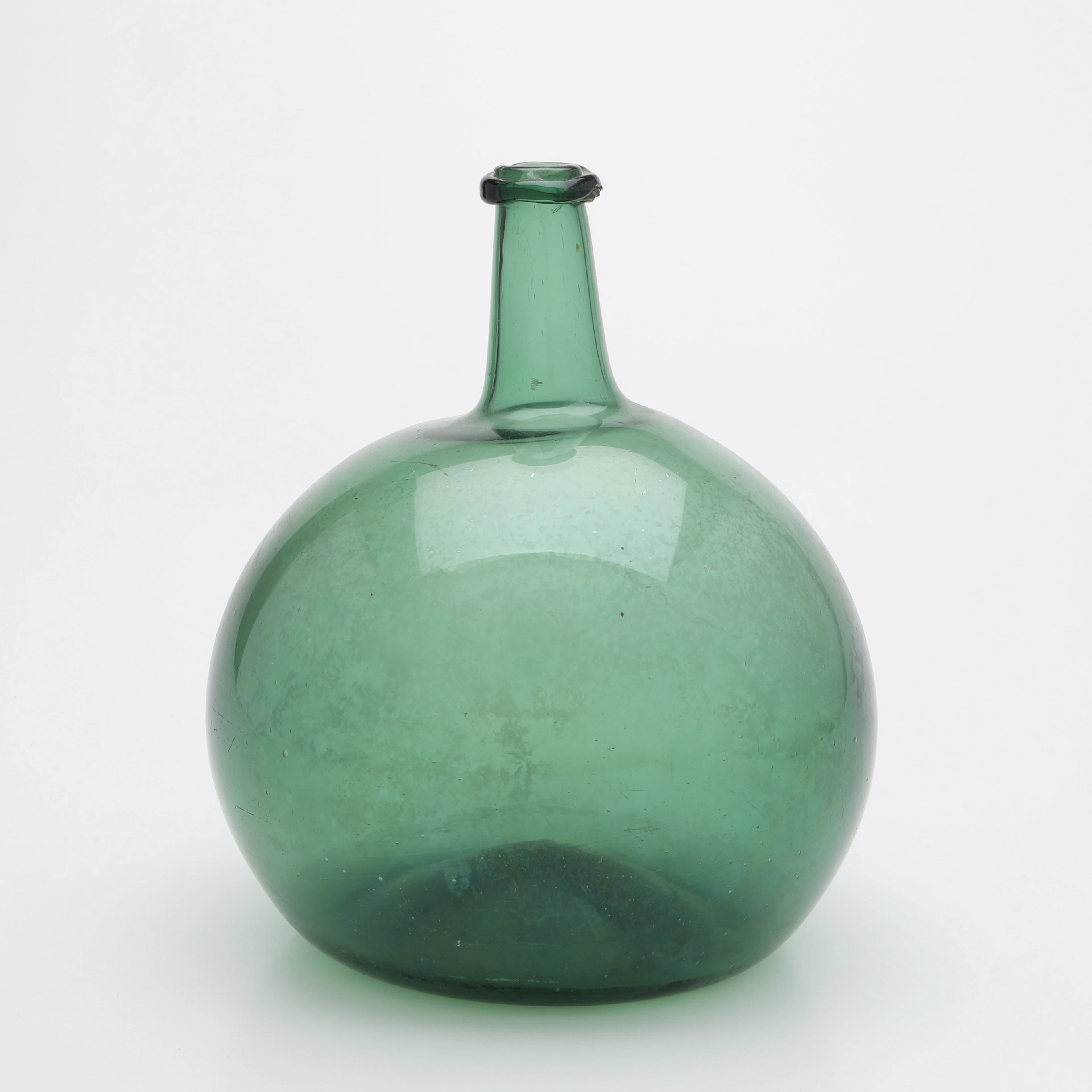 FLASKA, SK. "BALLONGFLASKA", GRÖNT GLAS, 17/1800-TAL.
