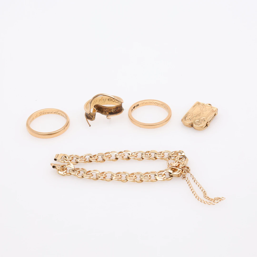 SMYCKEN/DELAR AV, 18K GULD, TOTAL VIKT CA 19,6 GRAM.