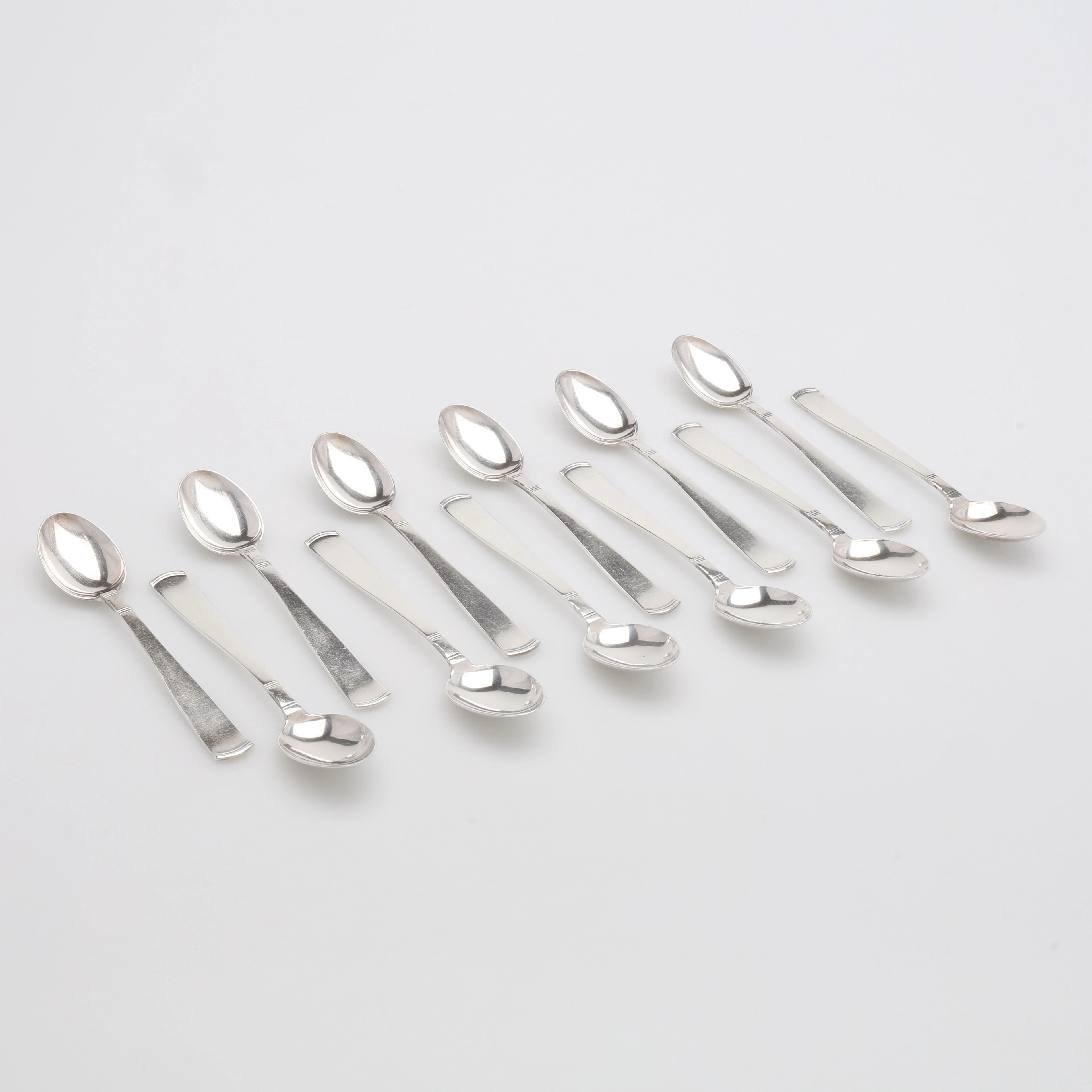 JACOB ÄNGMAN. KAFFESKEDAR, SILVER, 12 ST, "ROSENHOLM", GAB, 1967, totalt 198 g.