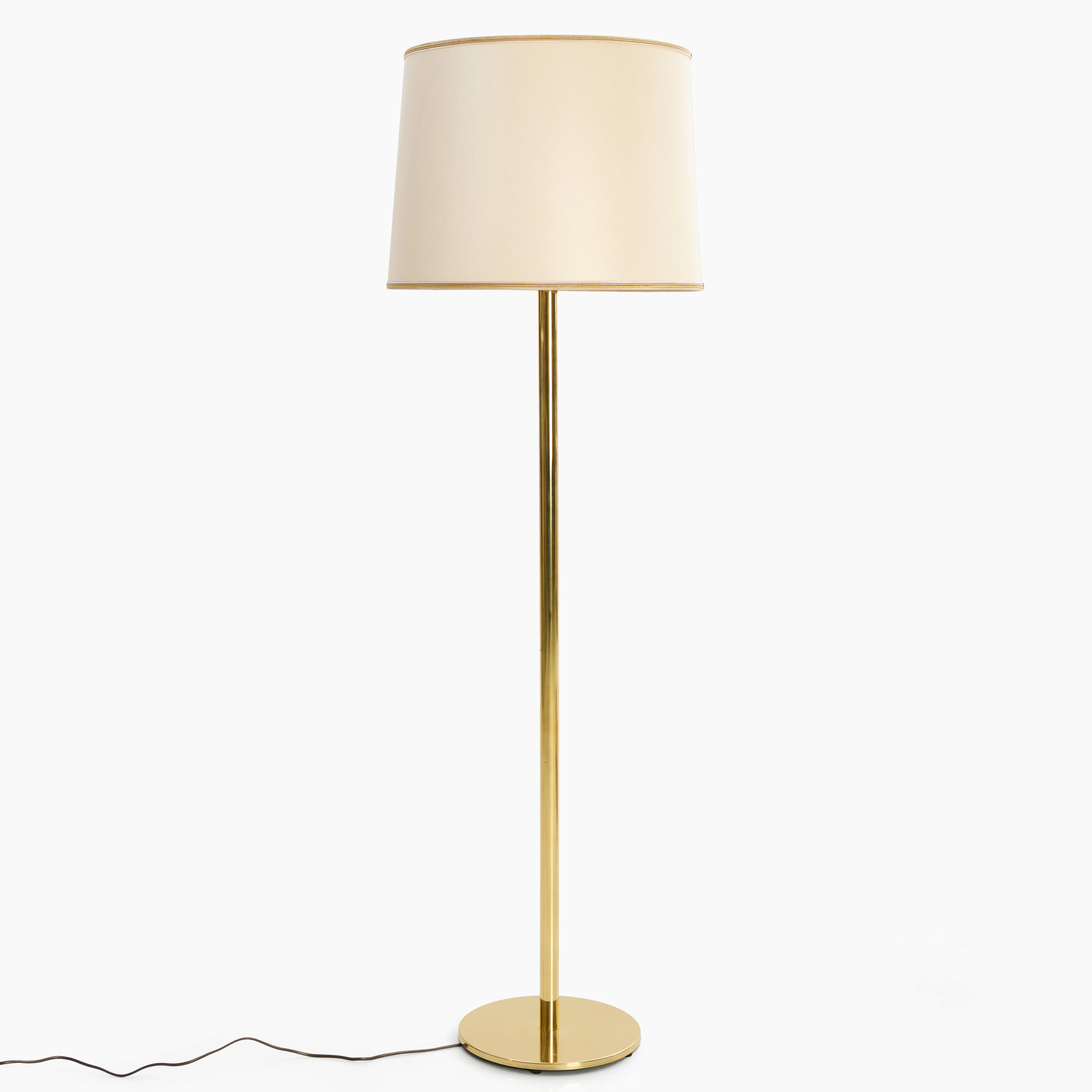 GOLVLAMPA, Tr & Co, Norge, 1900-talets andra hälft, etikettmärkt, mässing.