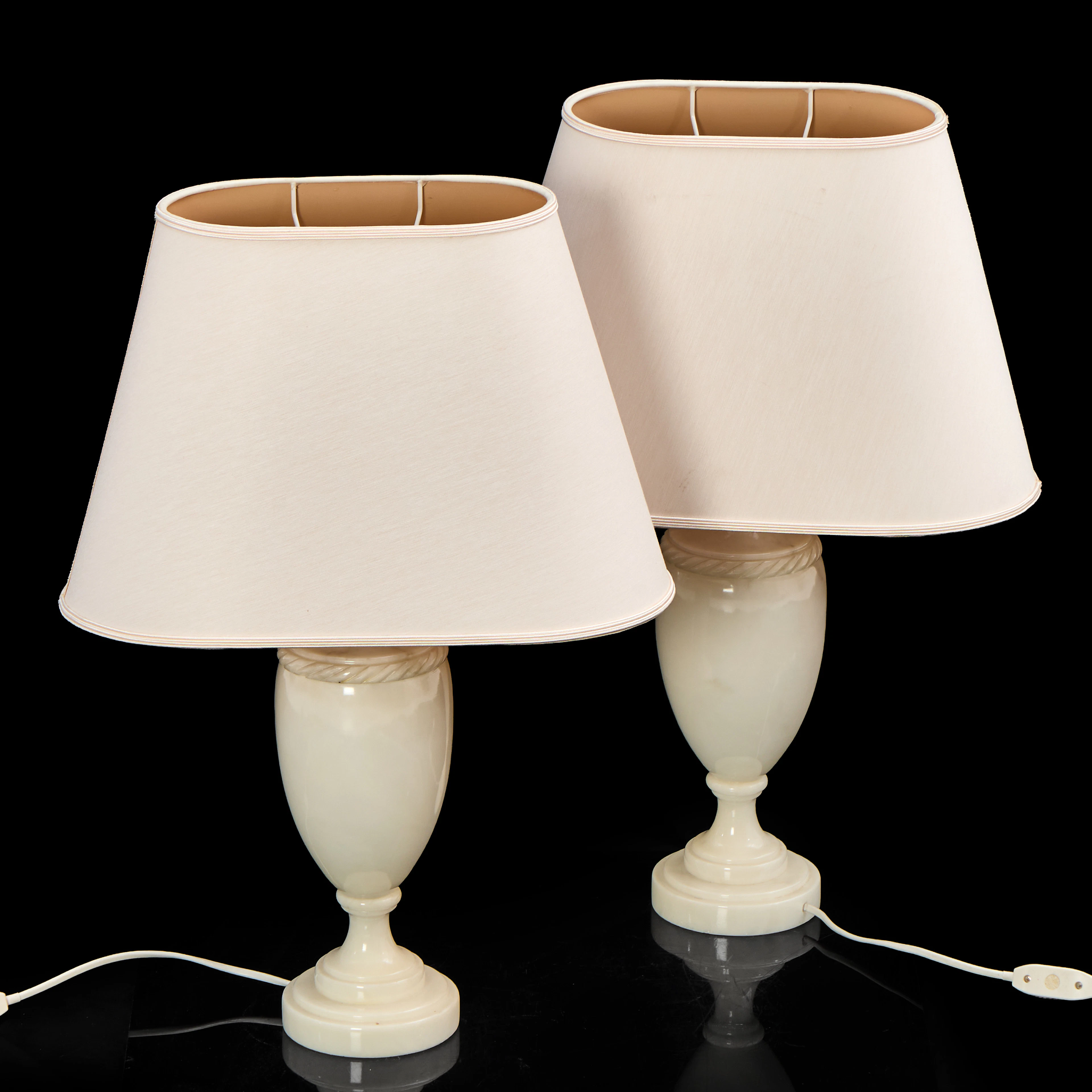 BORDSLAMPOR, 1 par, Made in Italy, alabaster.