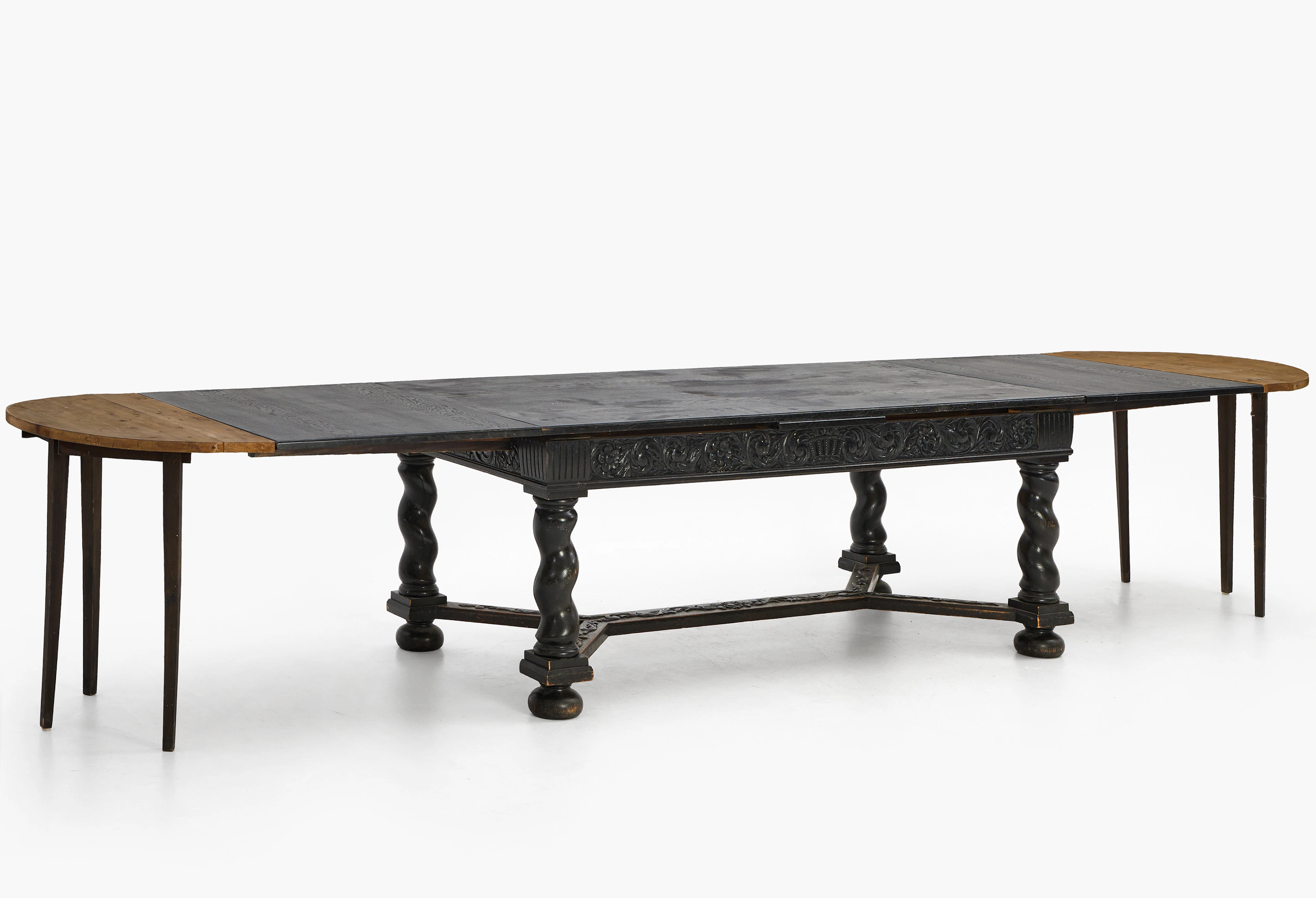 MATSALSBORD, 1900-talets första del, barockstil, svartmålad ek med