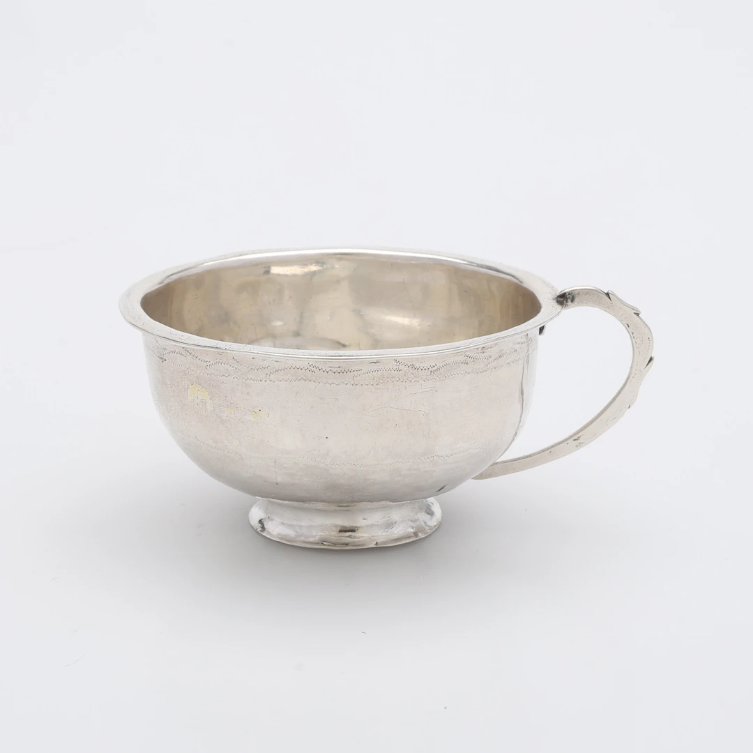 SUPKOPP MED HÄNKEL, SILVER, troligen Stephan Halling, Örebro, 1772-1785(1809)