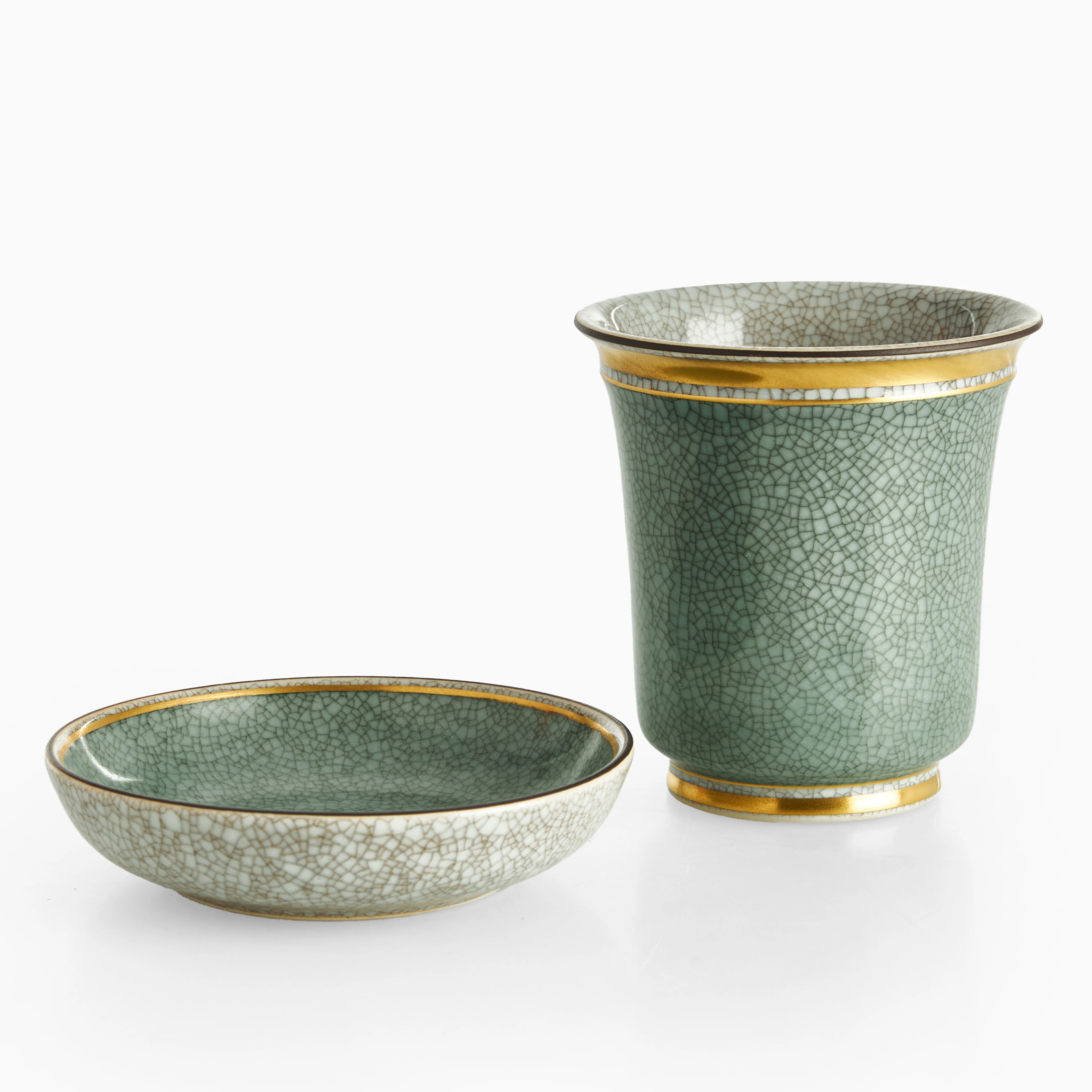 THORKILD OLSEN. Kopp & fat, Royal Copenhagen, Danmark, 1966, porslin