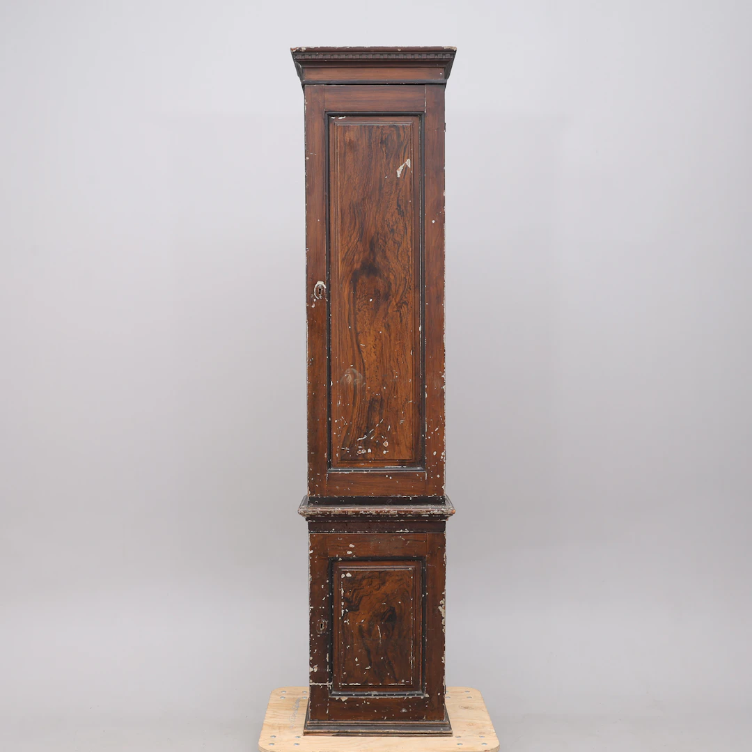 PELARSKÅP, gustaviansk typ, omkring 1800, ådringsmålat.