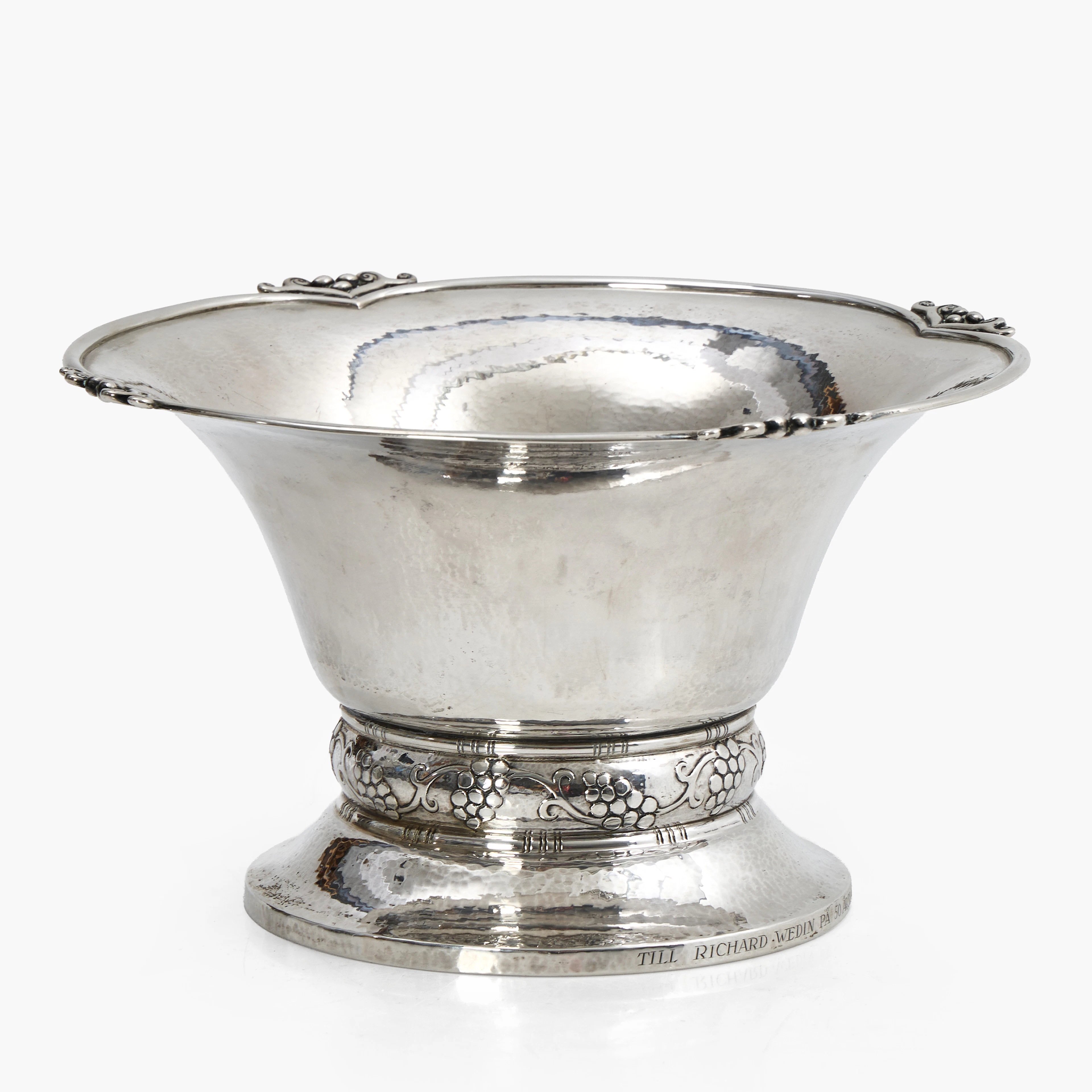 C. G. HALLBERG. Praktskål, silver, Stockholm 1920. Swedish Grace.