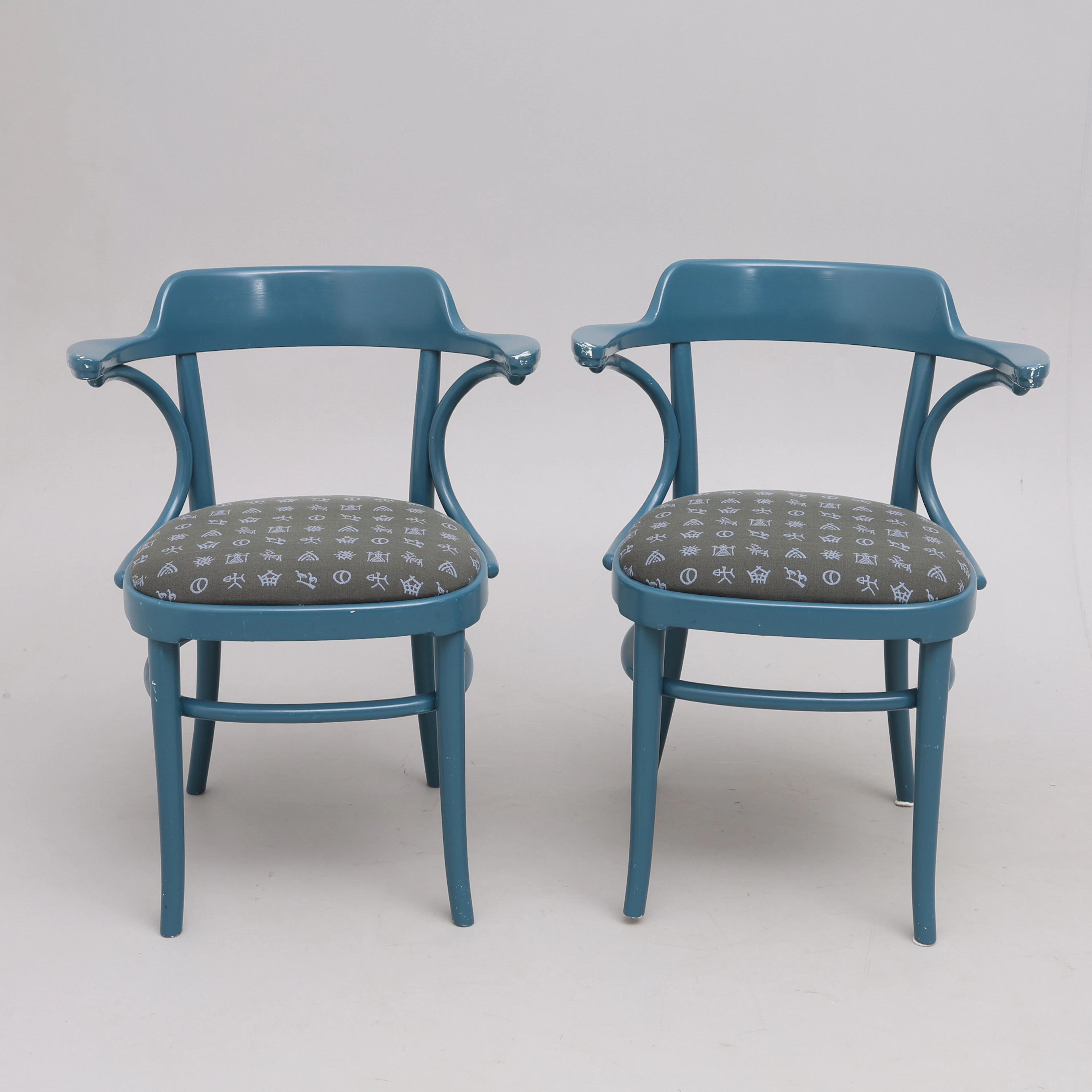 KARMSTOLAR, ETT PAR, THONET-TYP, 1900-TAL.