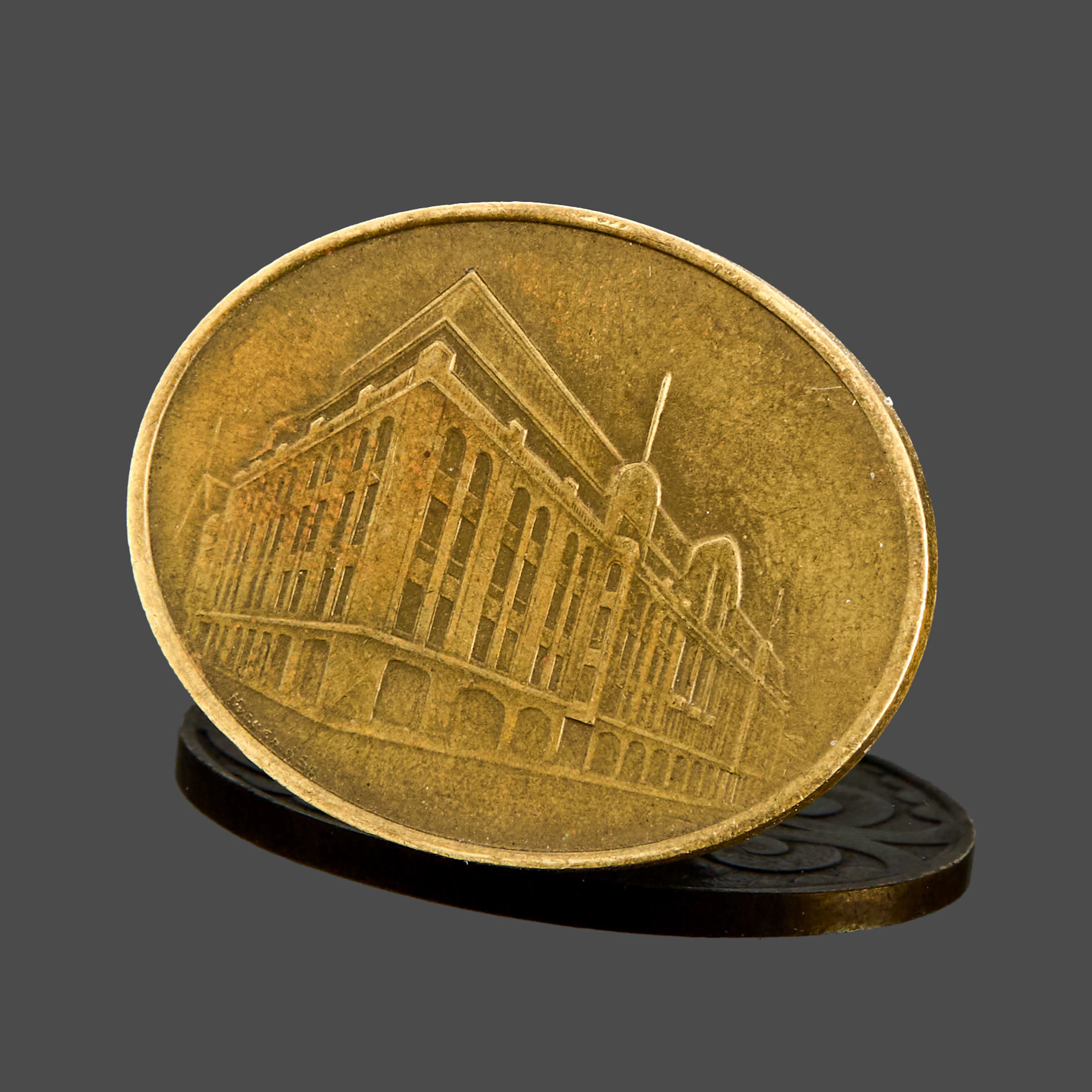 KREDITBRICKA, Sveriges första kredikort, brons, Nordiska Kompaniet, 1920-tal.