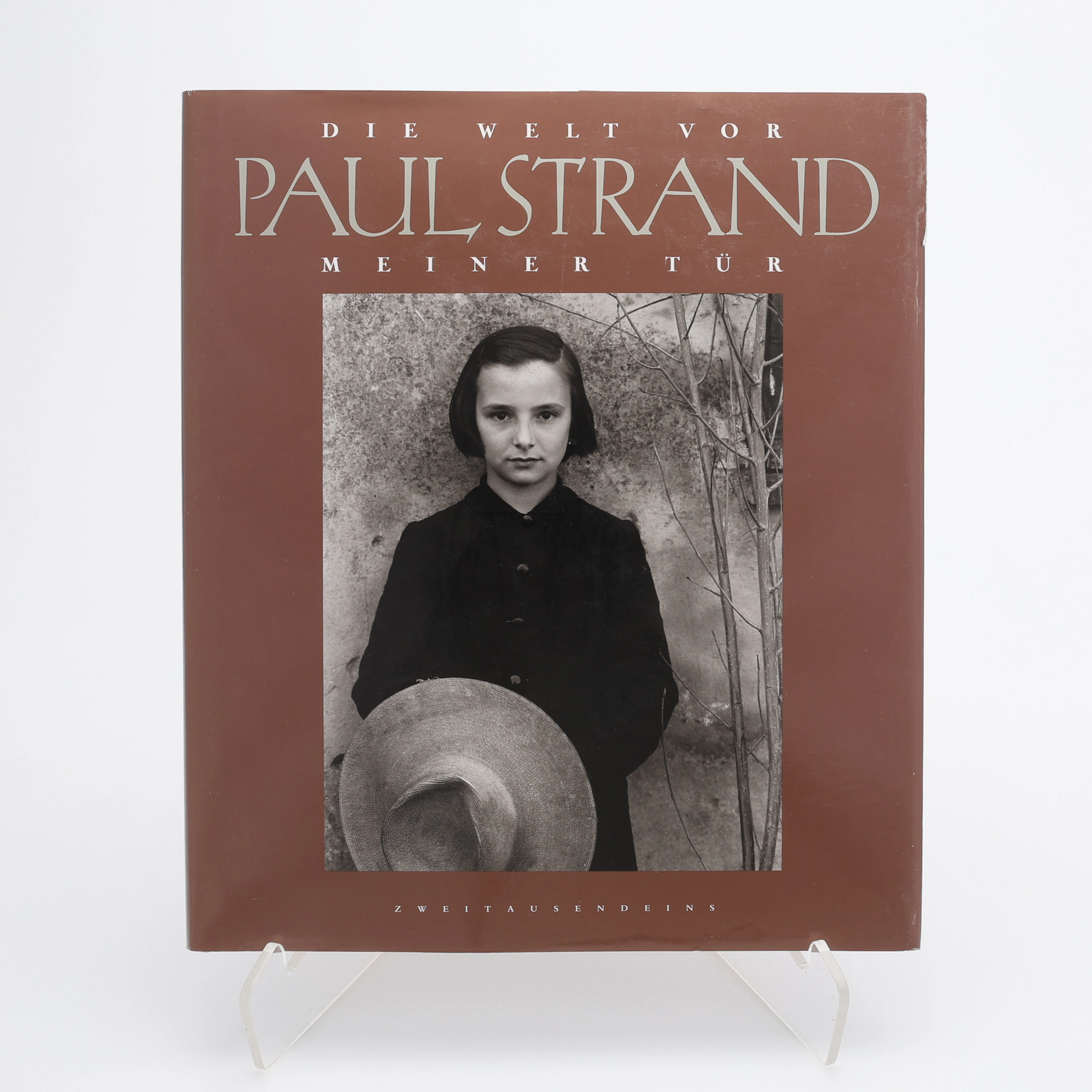 FOTO. DEN AMERIKANSKE FOTOGRAFEN PAUL STRANDS "THE WORLD ON MY DOORSTEP"