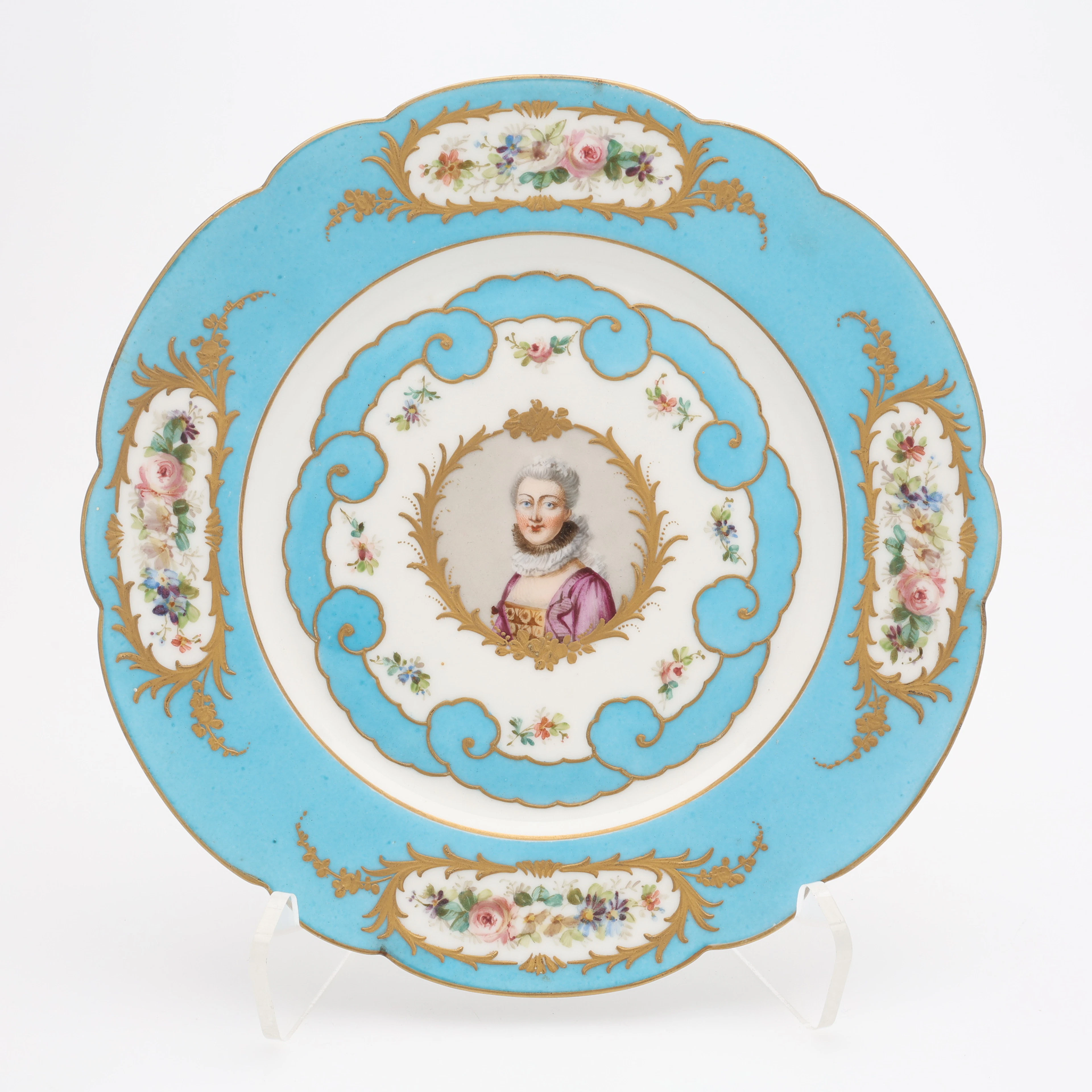 TALLRIK, PORSLIN, SÈVRES, 1800-TALETS FÖRSTA HÄLFT.