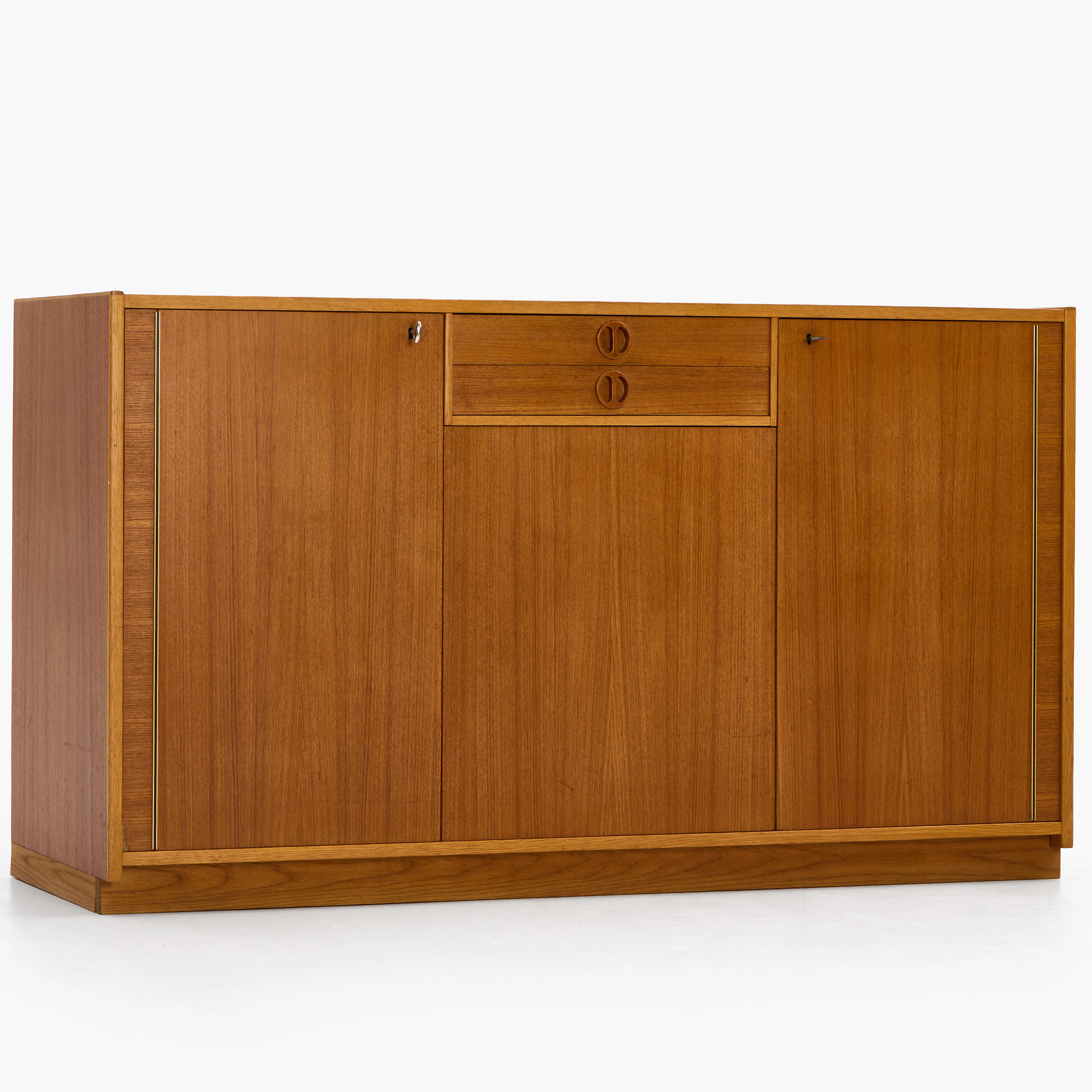 SIDEBOARD, fanerat i ek och teak, 1960-tal.