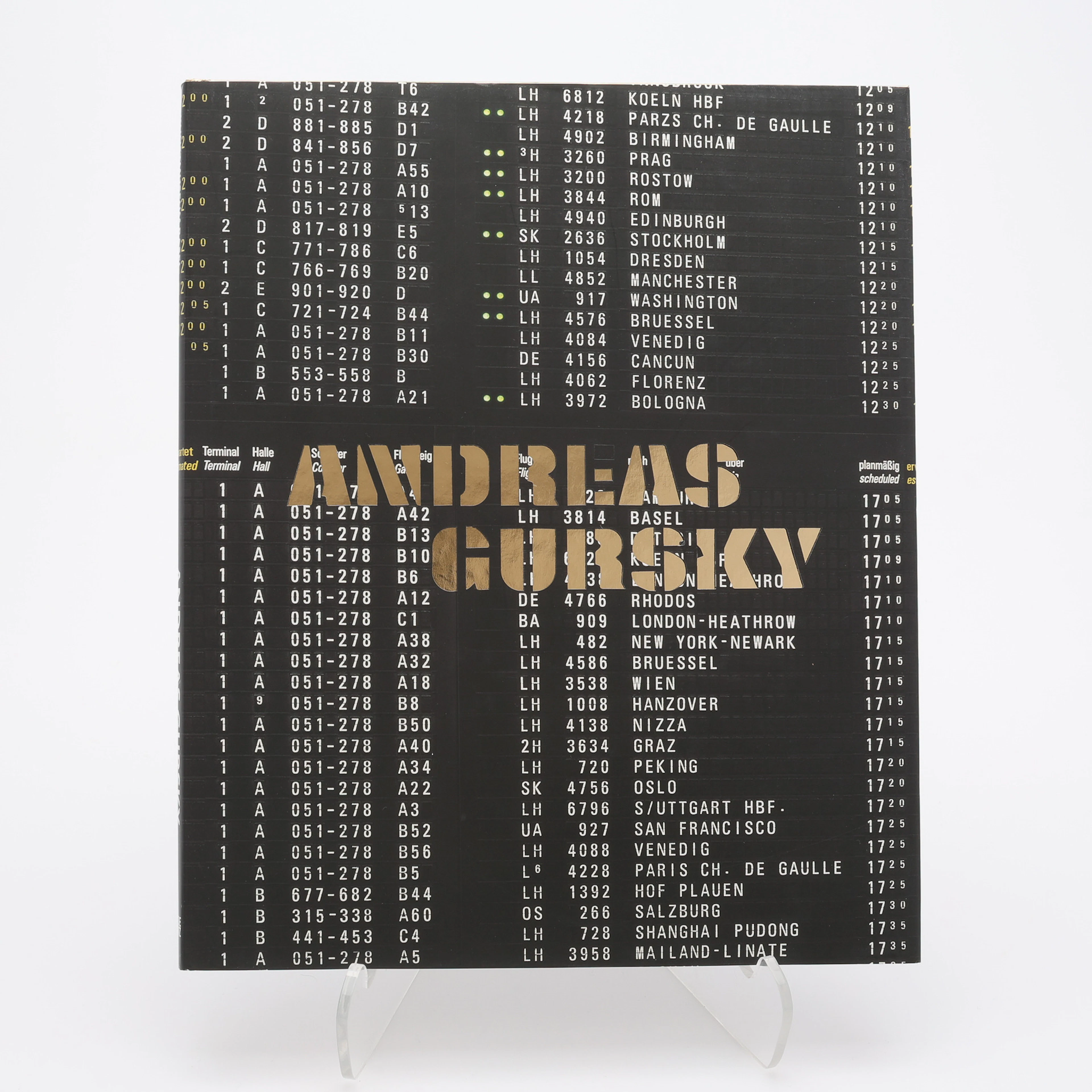 FOTO. DEN TYSKE FOTOKONSTNÄREN ANDREAS GURKY'S KATALOG TILL EN UTSTÄLLNING