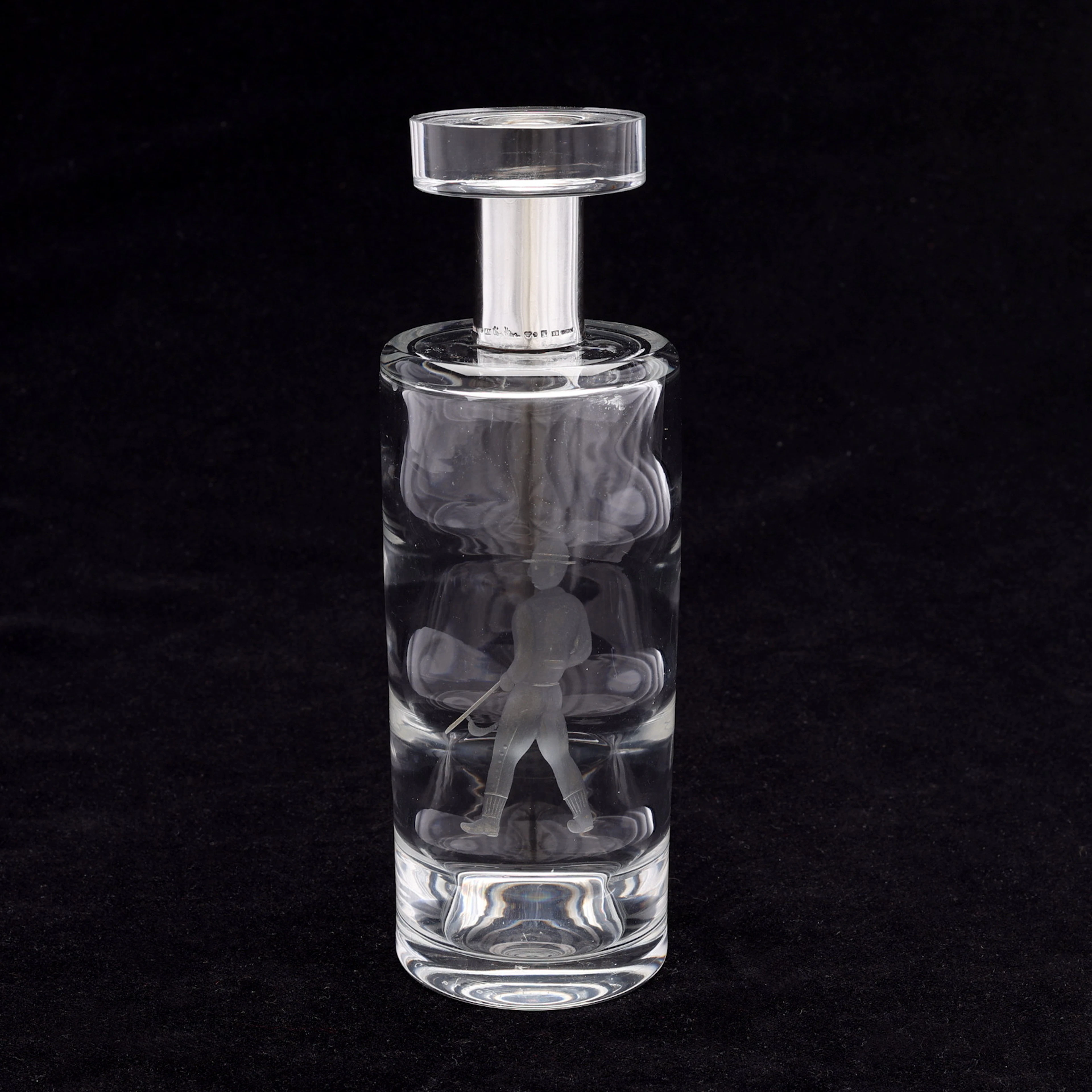 ELIS BERGH. KARAFF MED PROPP, GLAS, KOSTA, 1938.