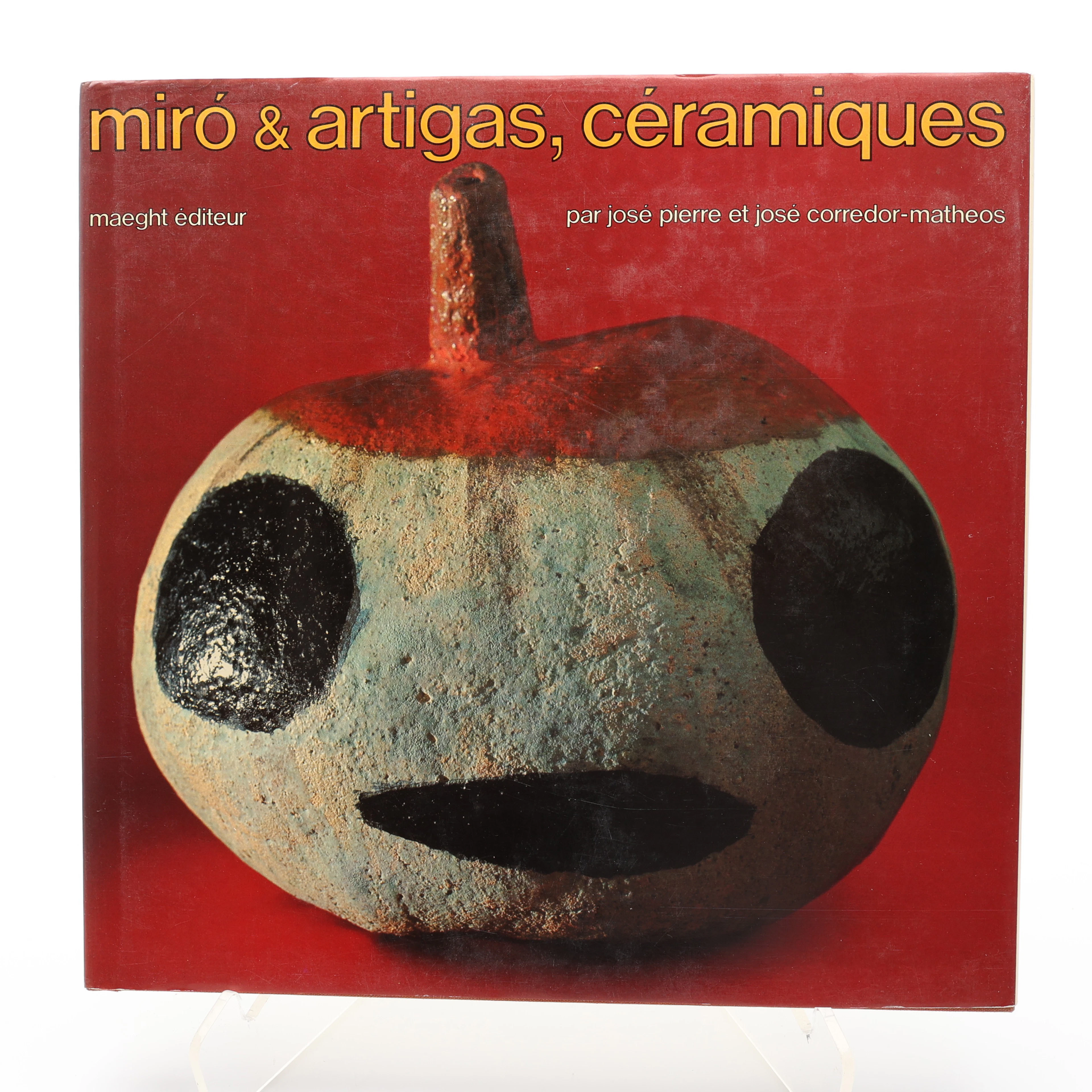 MODERNISM. FRANSKSPRÅKIG ORIGINALUTGÅVA AV MIRO & ARTIGAS KERAMIK