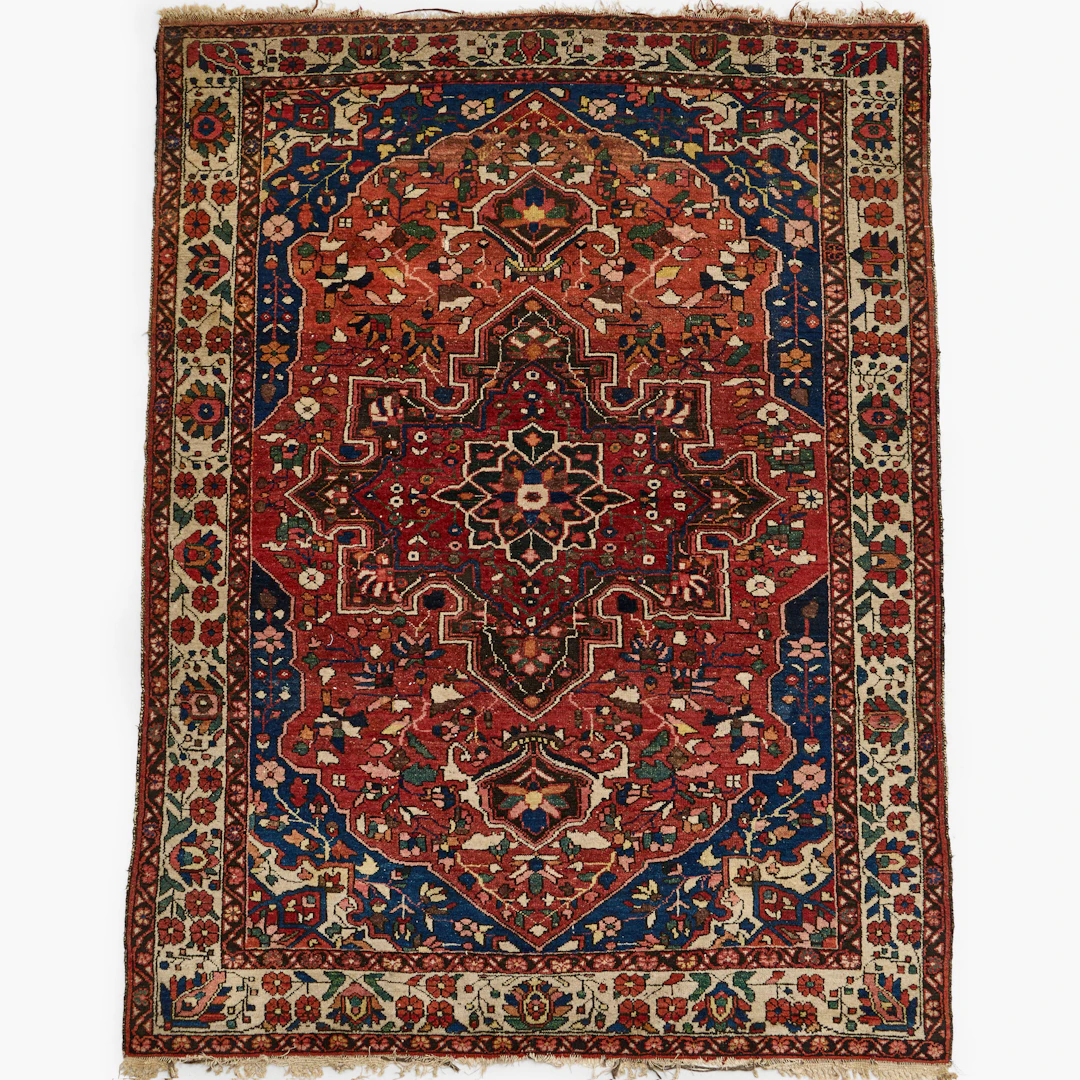 ORIENTMATTA, troligen Bakhtiari, antik, omkring 1920-tal, ca. 291 x 218 cm.