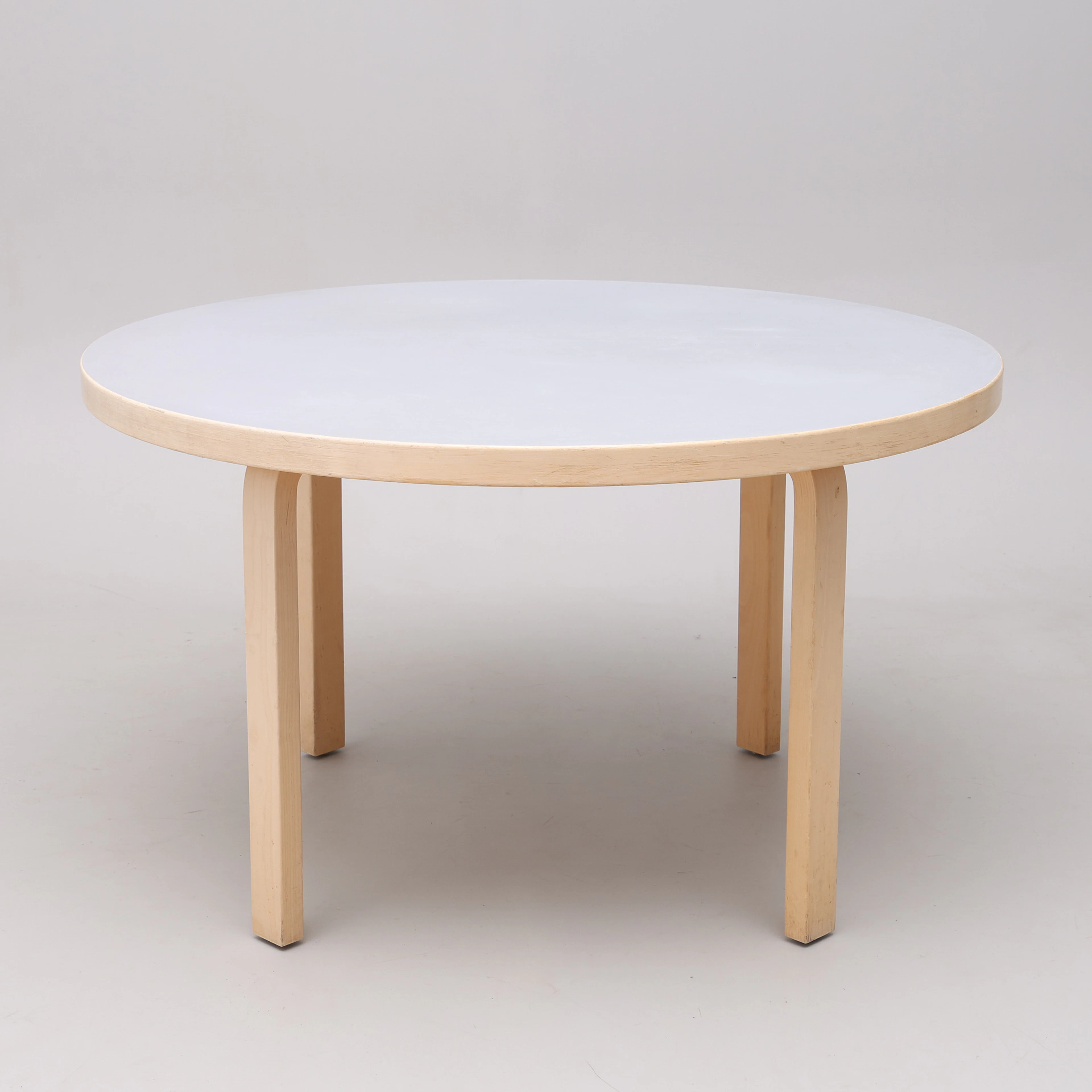 ALVAR AALTO. MATBORD, MODELL 91, ARTEK, FINLAND.