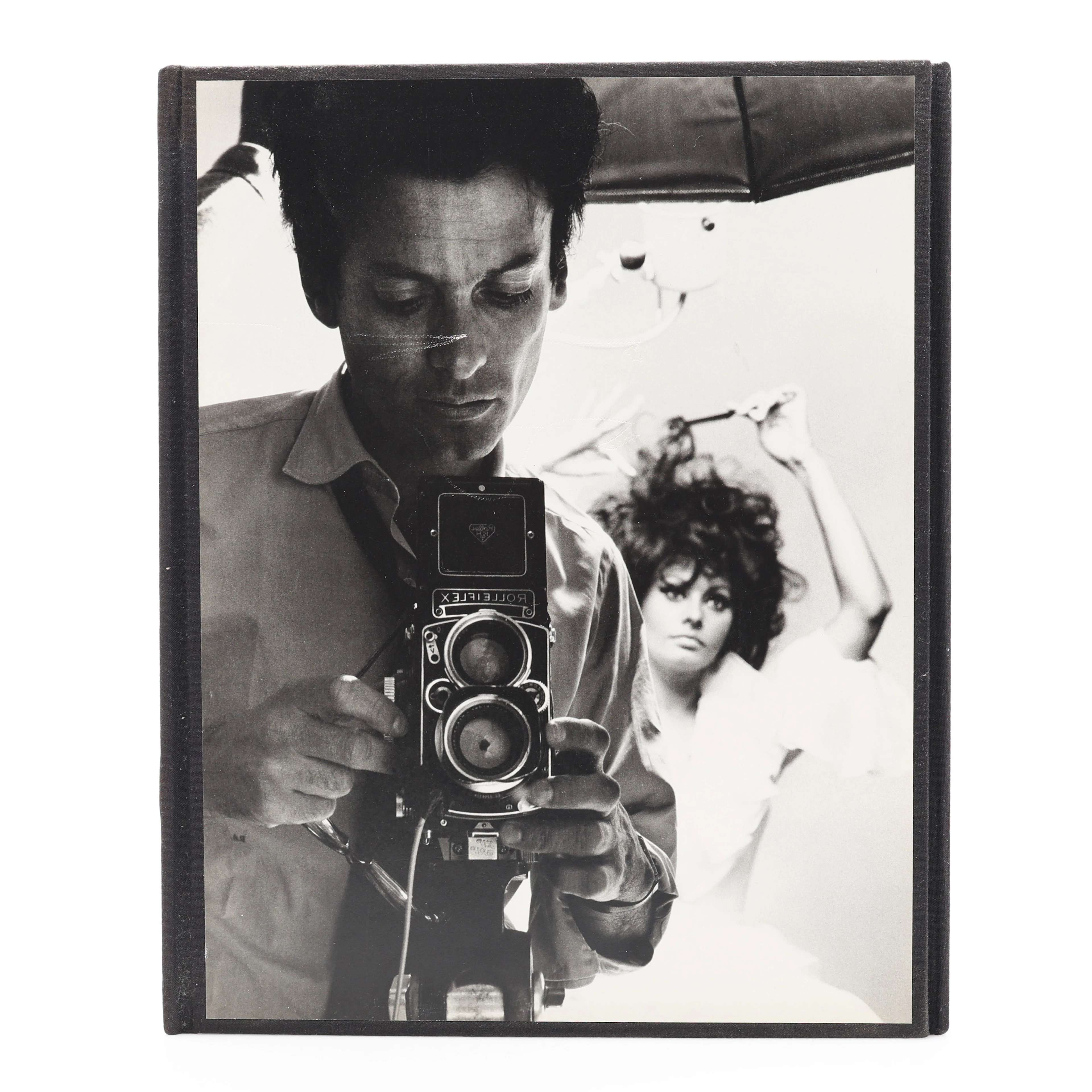 FOTO. RICHARD AVEDONS POSTUMA PERFORMANCE - EN GANSKA OSANNOLIK KÄNDISPARAD