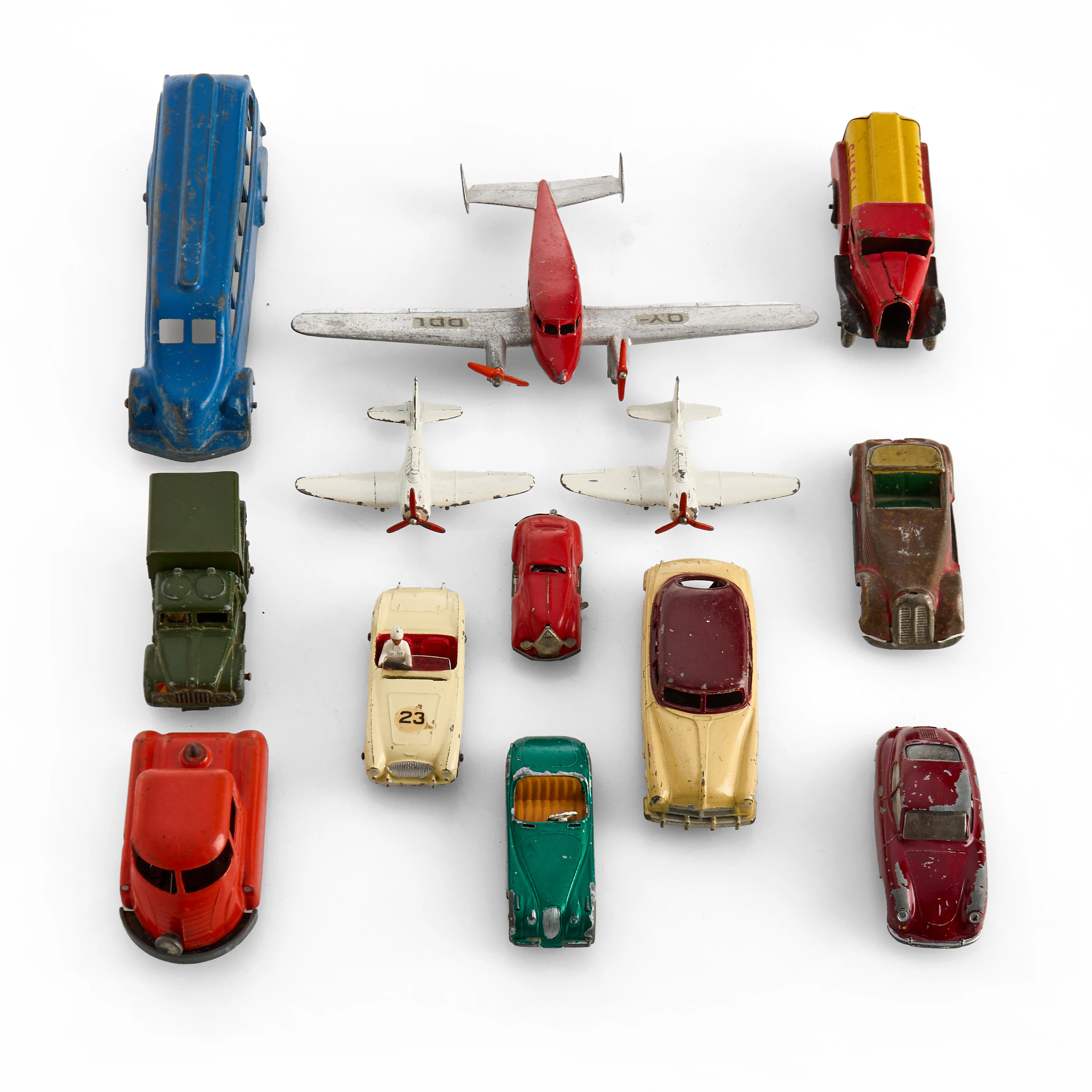 BILAR & FLYGPLAN, 13 st, bland annat Tekno, Lehmann och Dinky Toys.