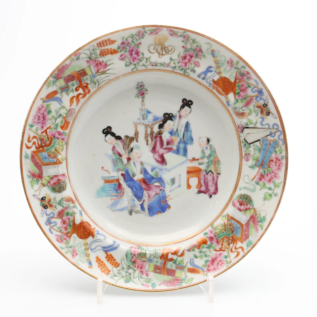 TALLRIK, KINA, CANTON ROSE, 1800-TALETS ANDRA HÄLFT.