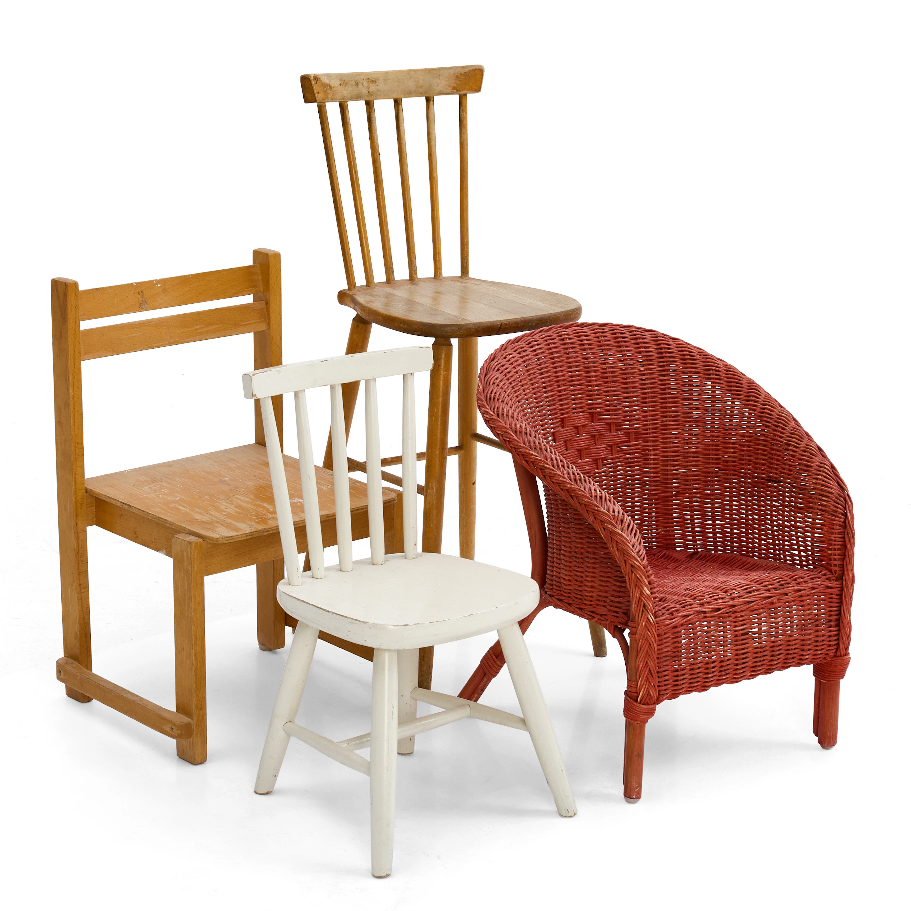 BARNSTOLAR, 4 st, bl a Carl Malmstens "Lilla Åland" och IKEA's "Panter".
