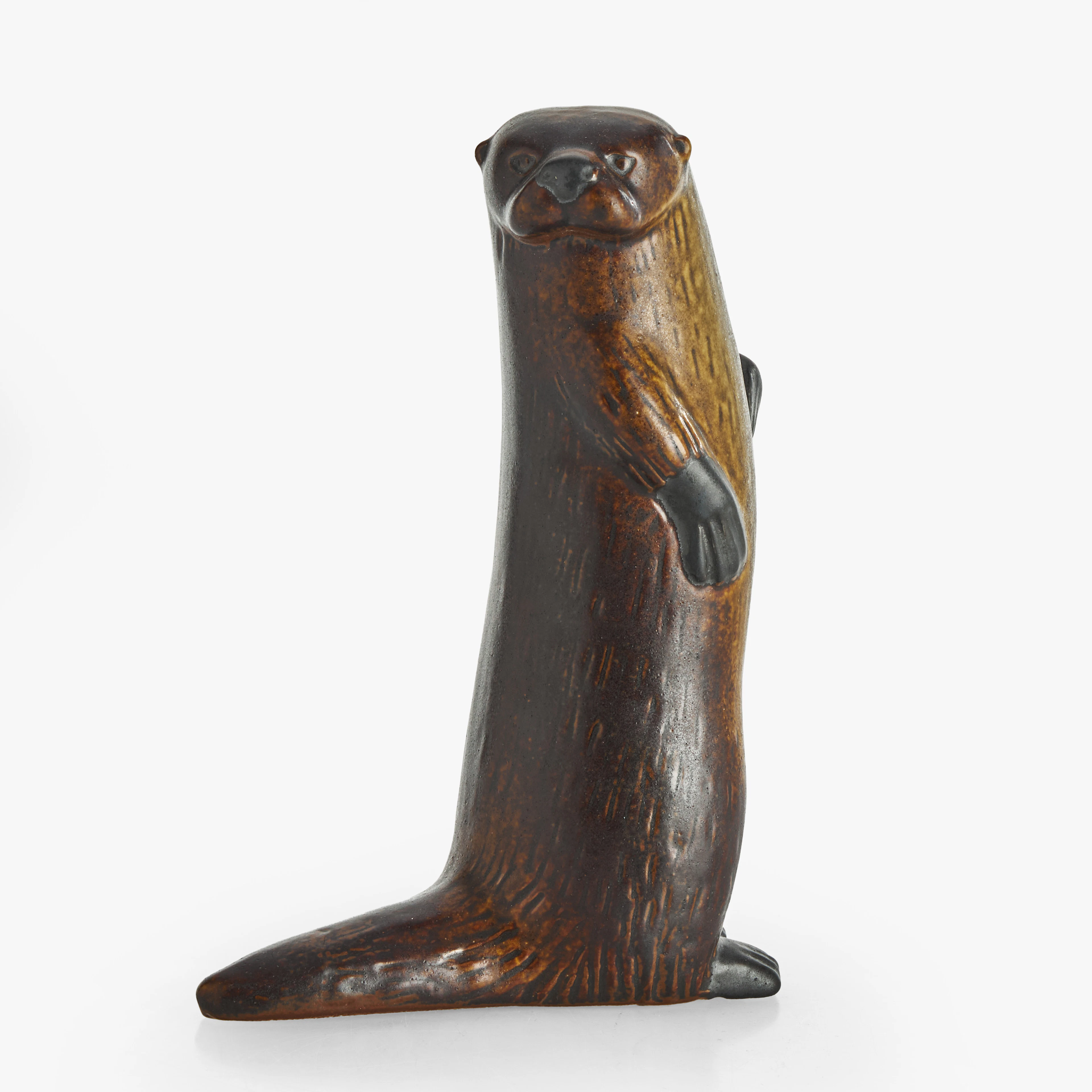 LISA LARSON (1931-2024). "Utter", 1980, edition 2500, stengods ur