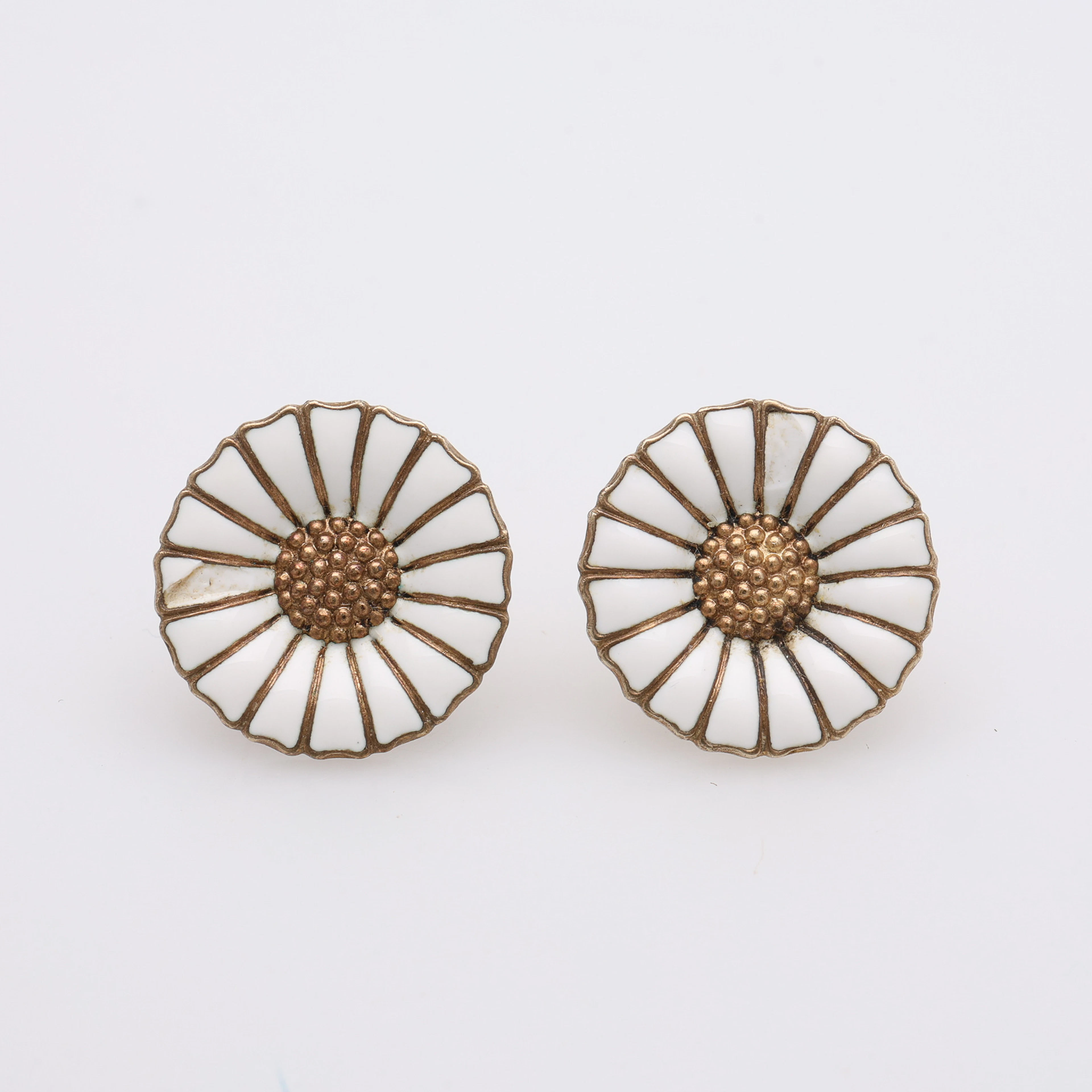 ÖRHÄNGEN, ETT PAR, "DAISY", GEORG JENSEN, DANMARK.