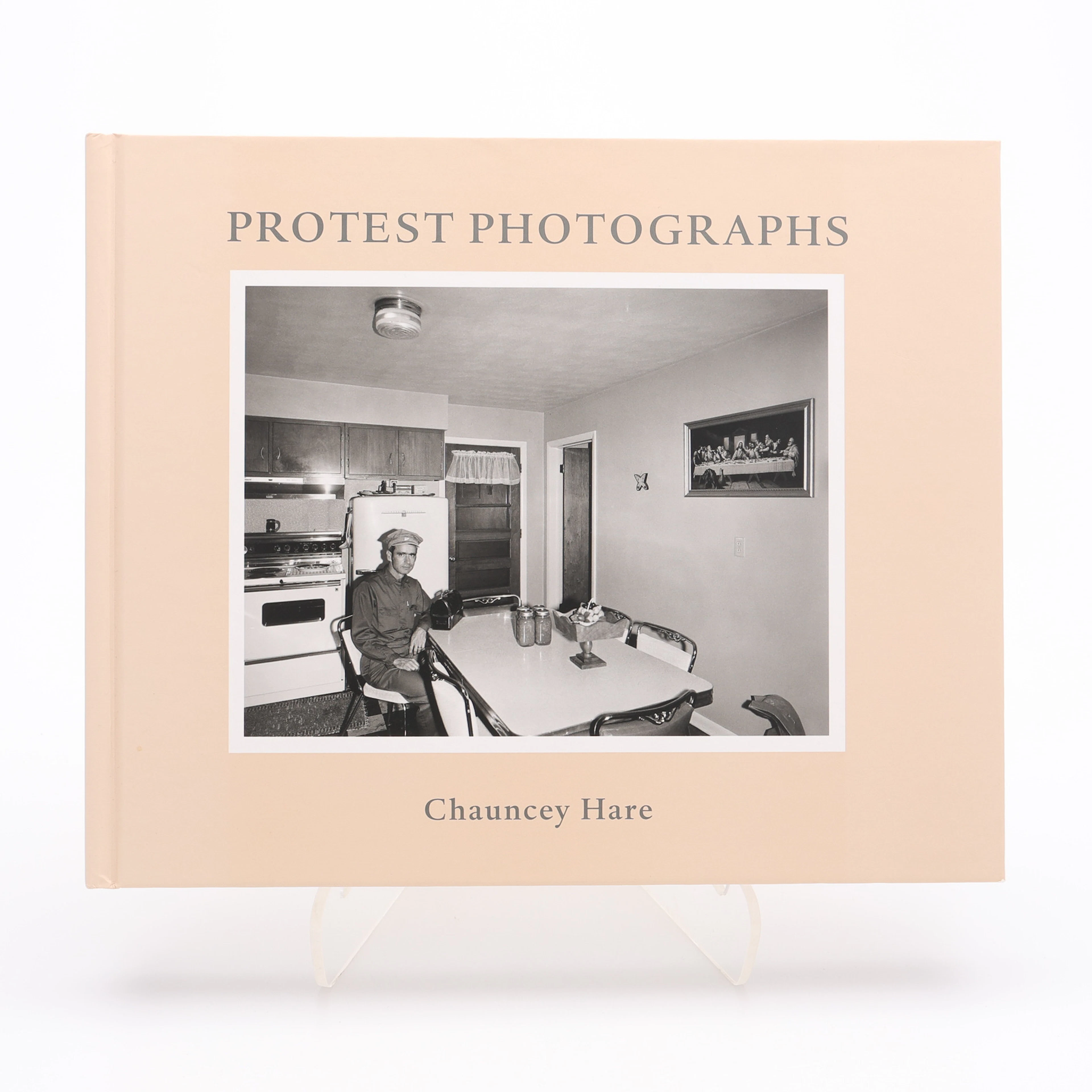 CHAUNCEY HARES "PROTEST PHOTOGRAPHS" I FÖRSTA UPPLAGAN, 2009.