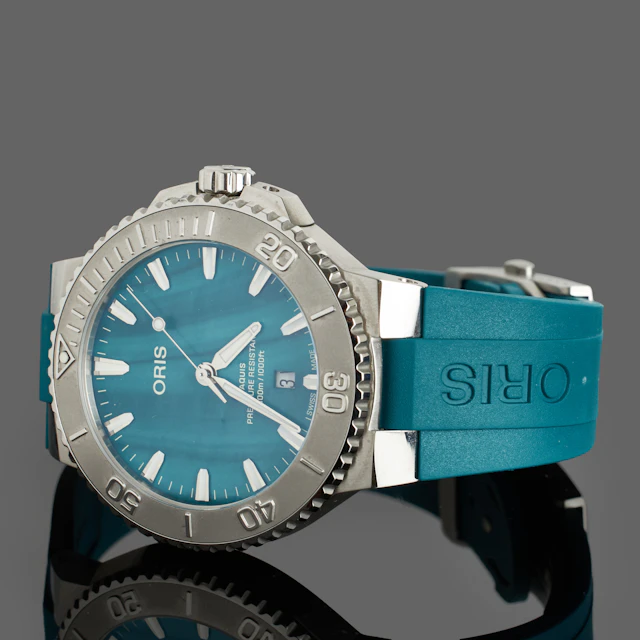 HERRARMBANDSUR, Oris Aquis New York Harbor, limited edition II, 43mm.