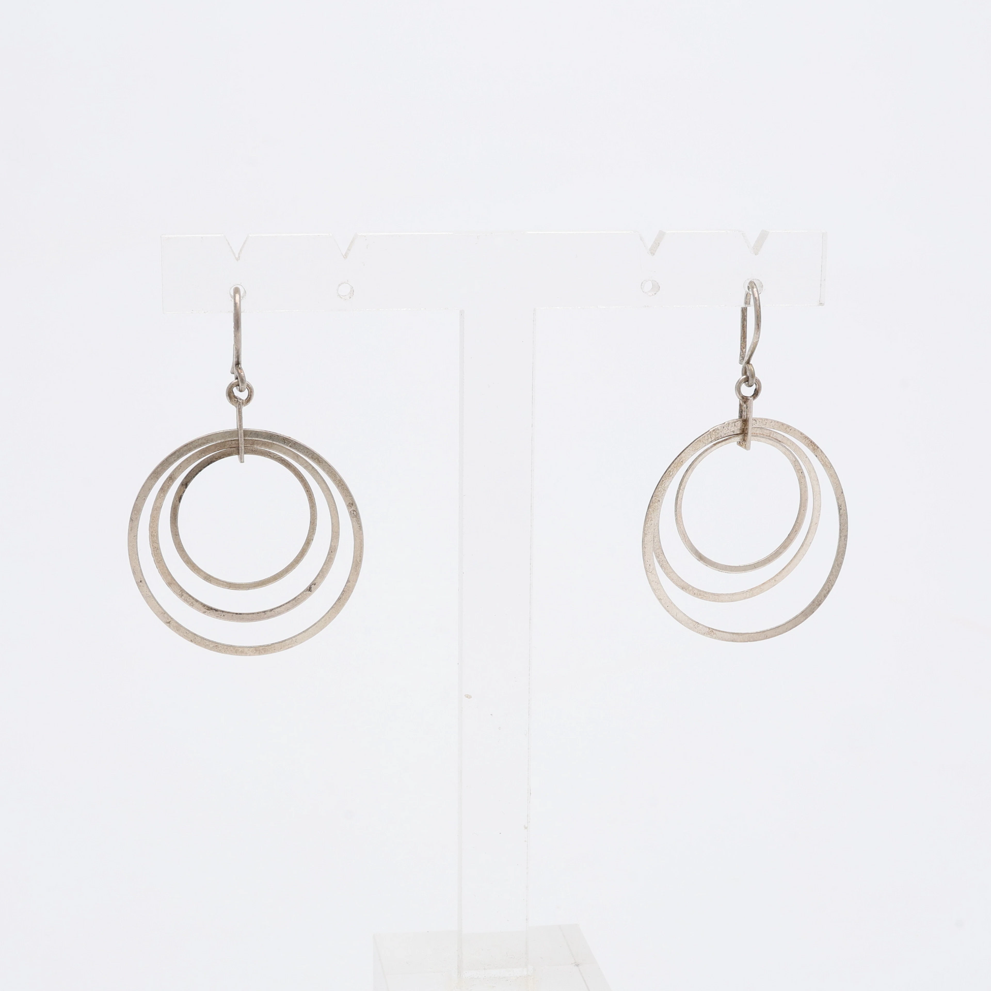 TAPIO WIRKKALA. ÖRHÄNGEN, STÄMPLADE AV N. WESTERBACK, SILVER 3,4 g.