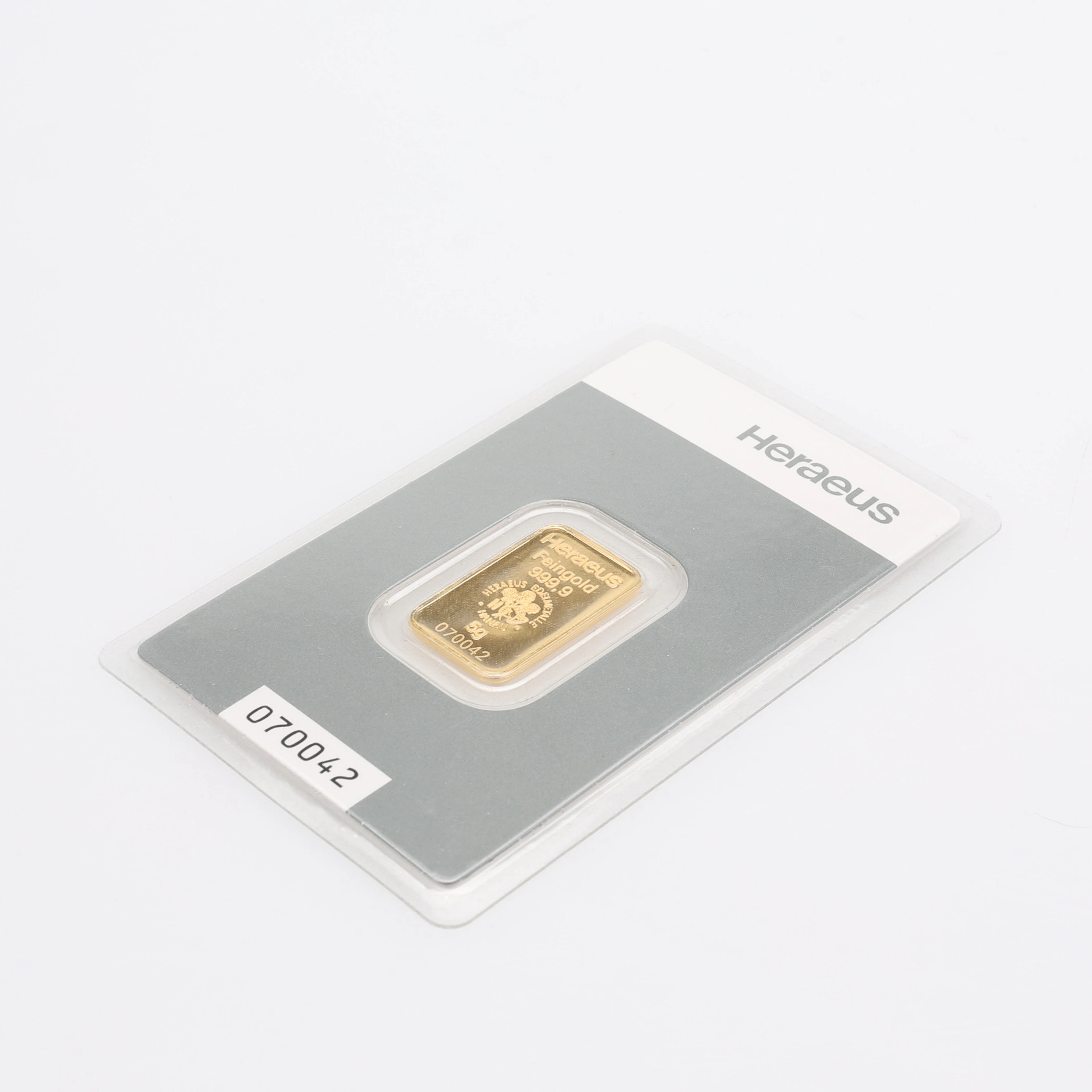 Guldtacka 5 g, Heraeus 999/1000.