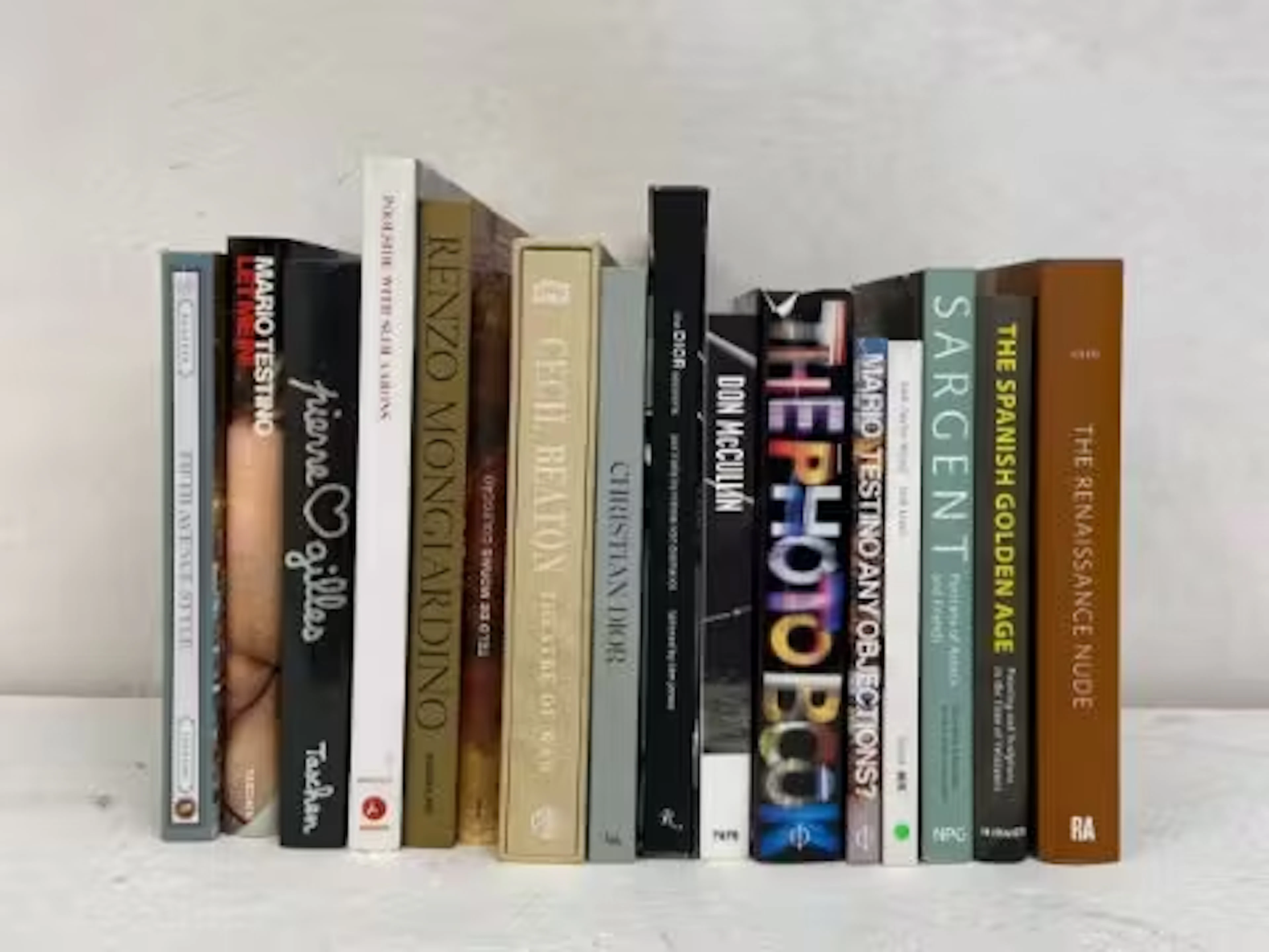 A collection of sixteen art, photography and fashion books to include