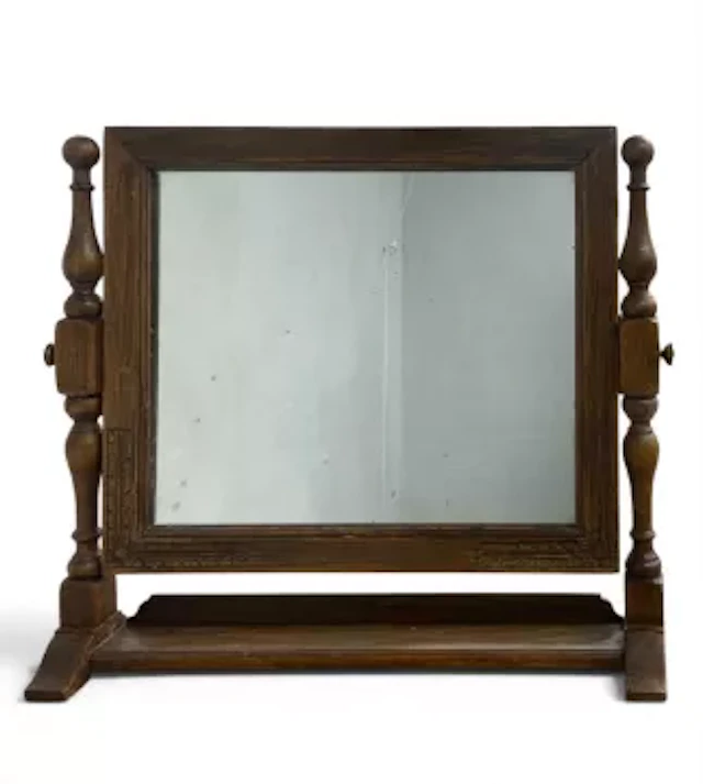 A vintage oak swing dressing table mirror. H.58 x W.64cm