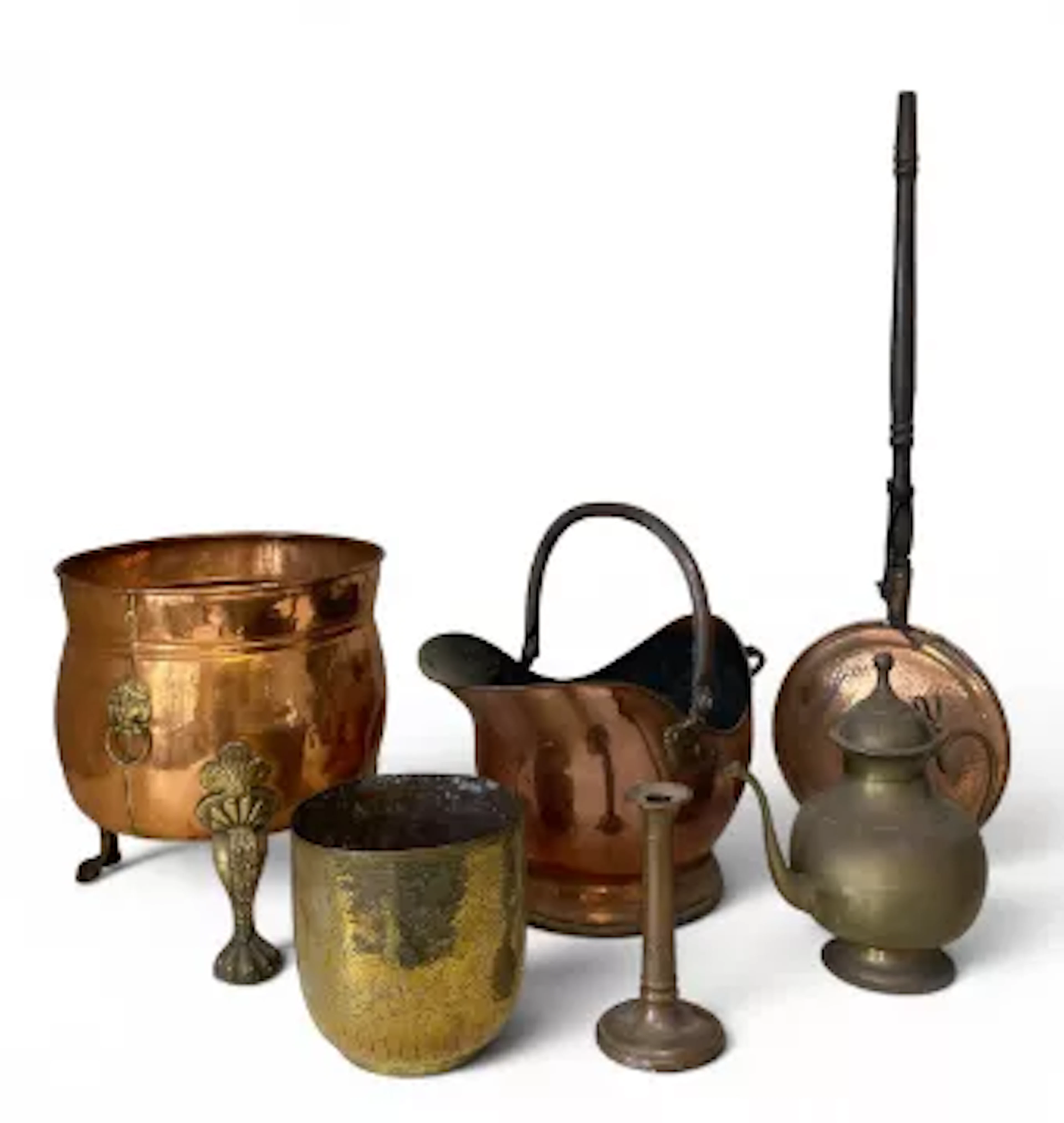 A mixed lot of brass and copper to include a copper log bin with brass