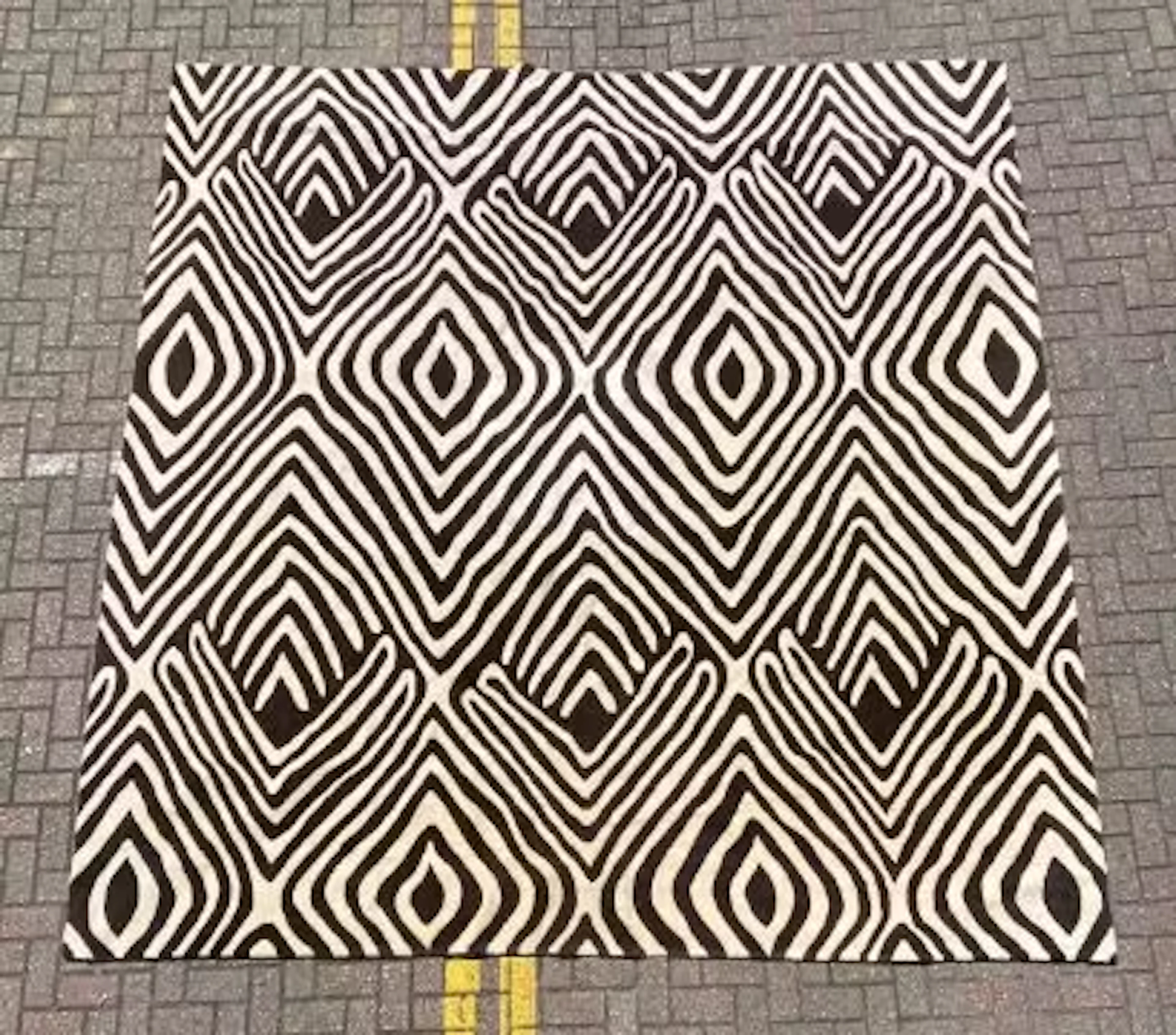 A hand-knotted pure wool carpet by The Rug Company, designed by renowned