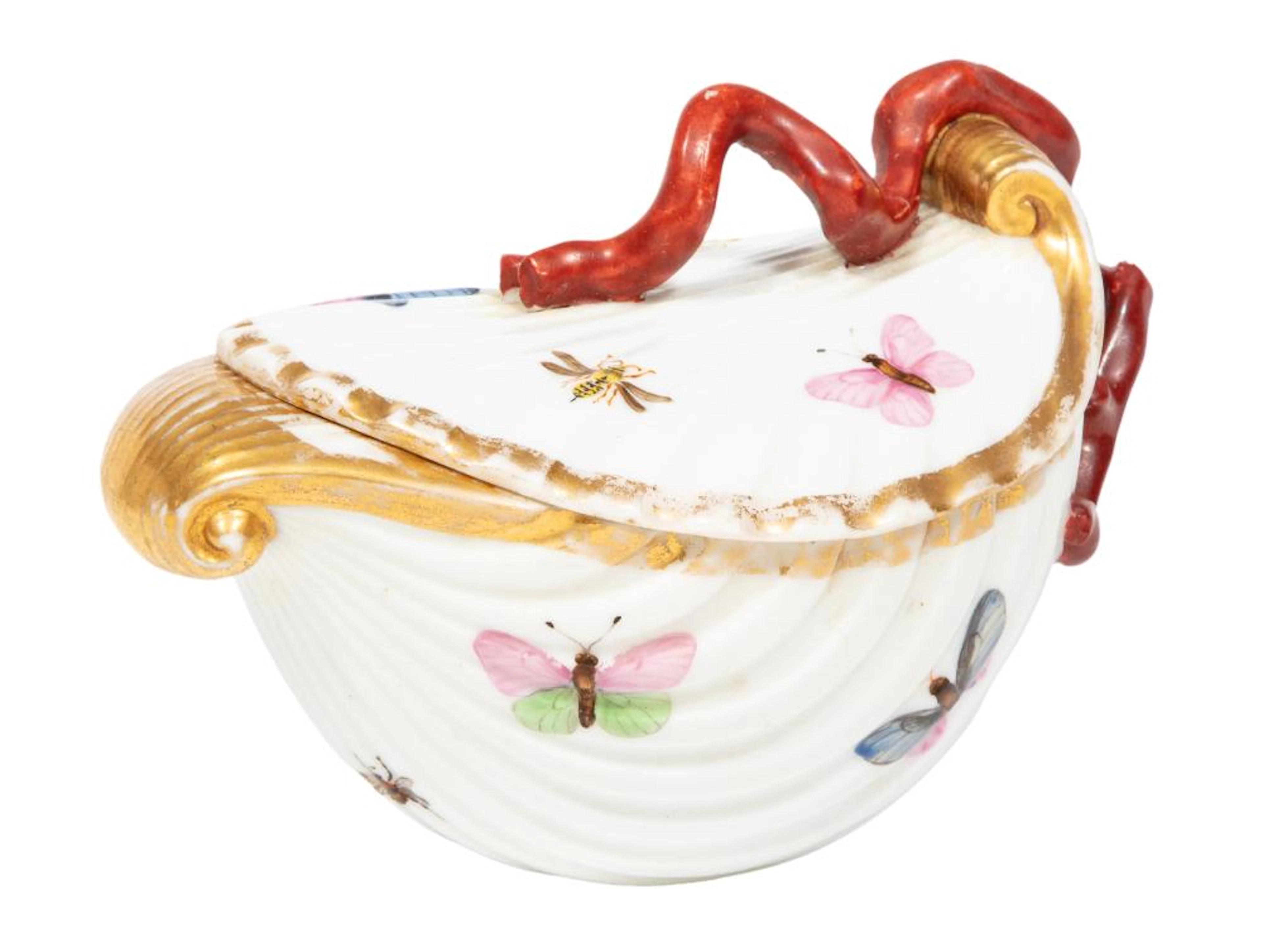 Paris Porcelain Polychrome and Gilt-Decorated Shell-Form Lidded Sugar Bowl