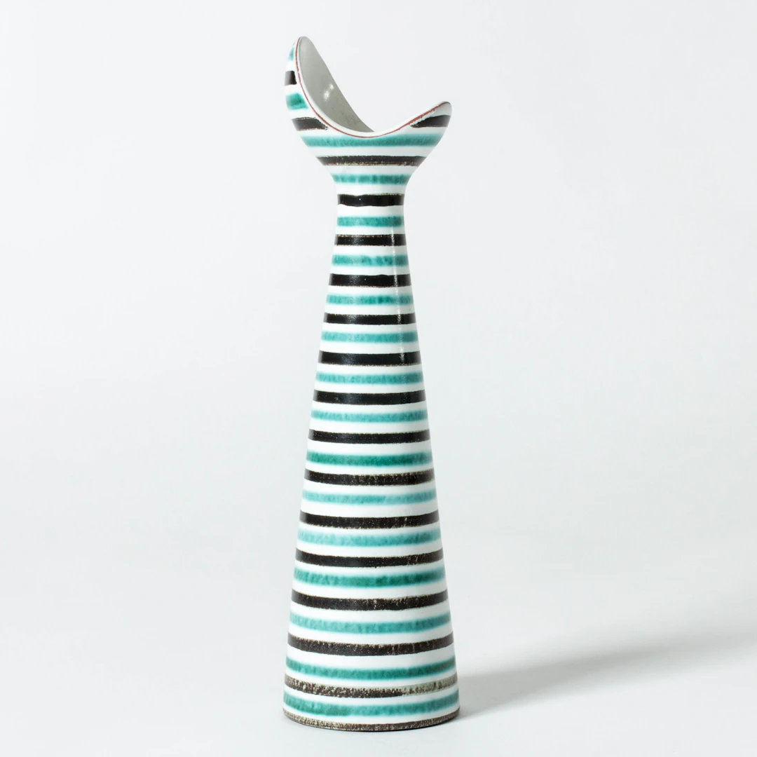 Faience vase by Stig Lindberg