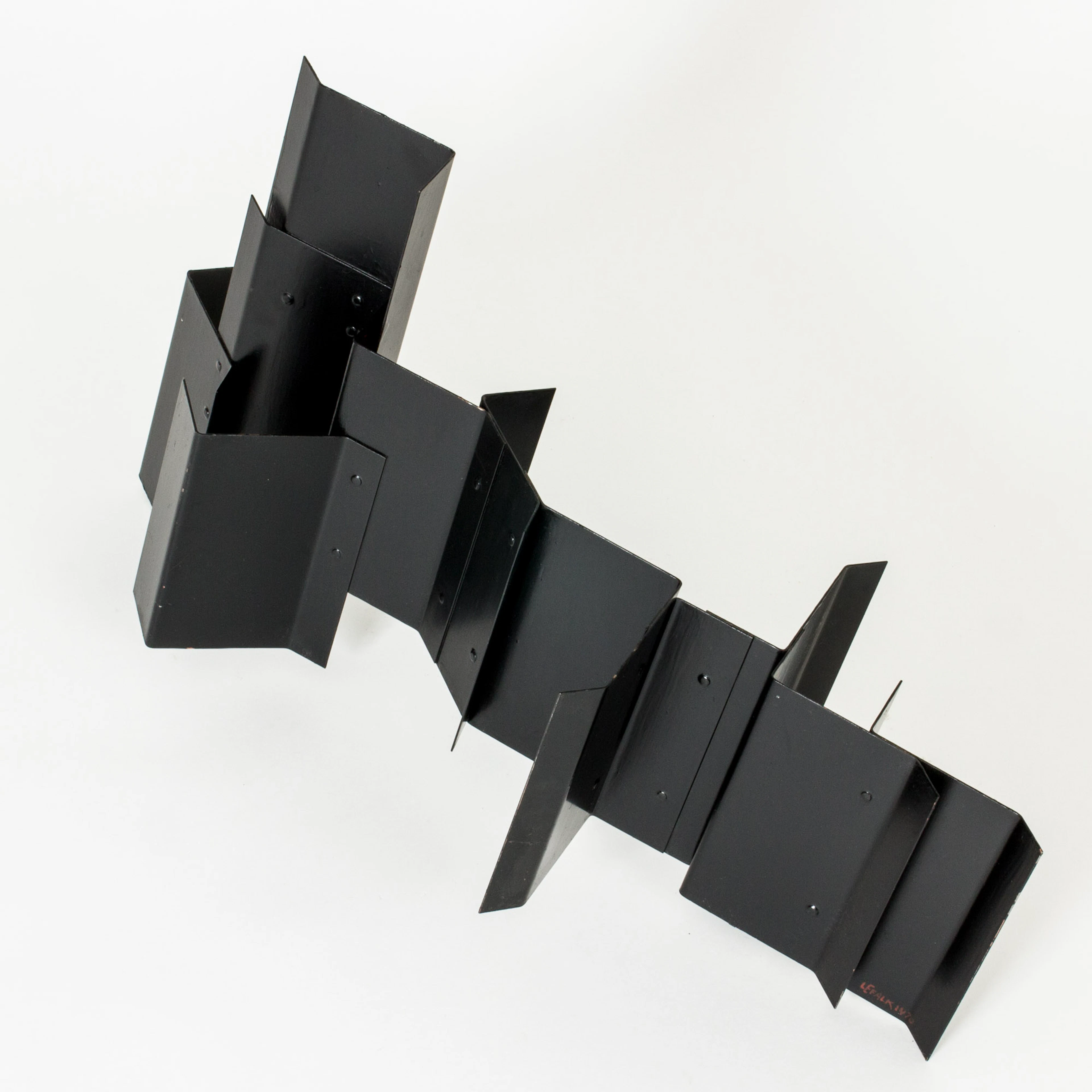 Sculpture “P16” by Lars Erik Falk