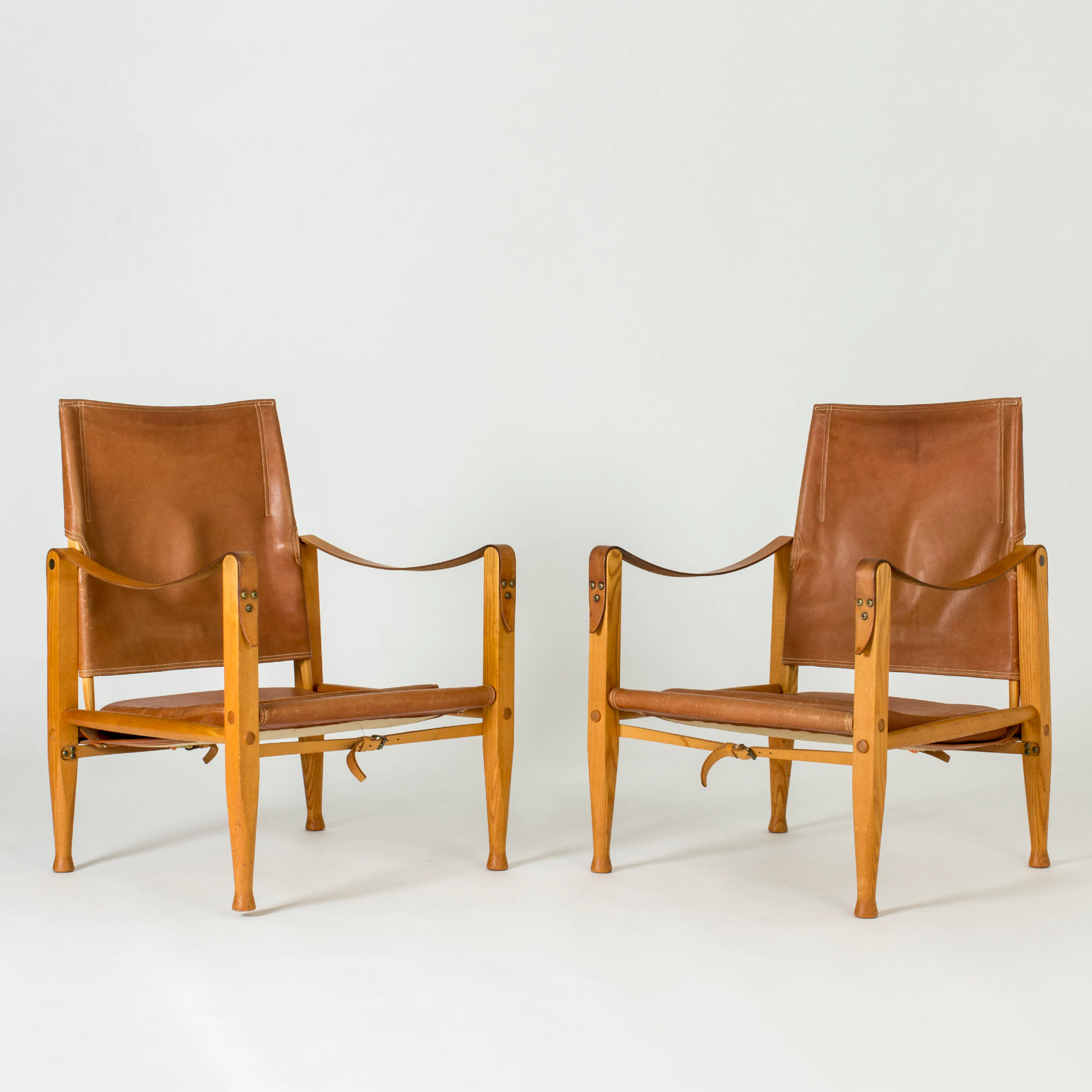 Pair of vintage “Safari” lounge chairs by Kaare Klint