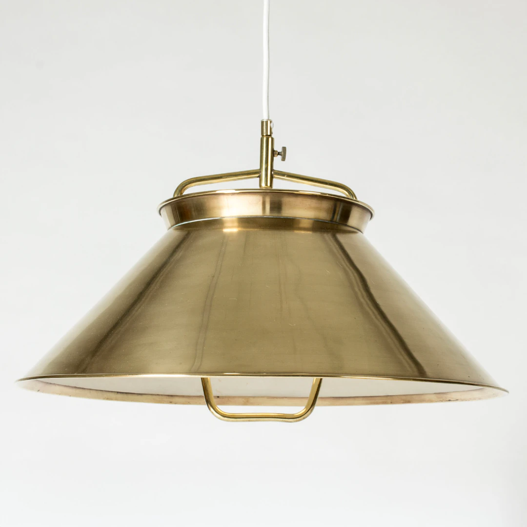 Pendant light “JH-1” by Hans J. Wegner