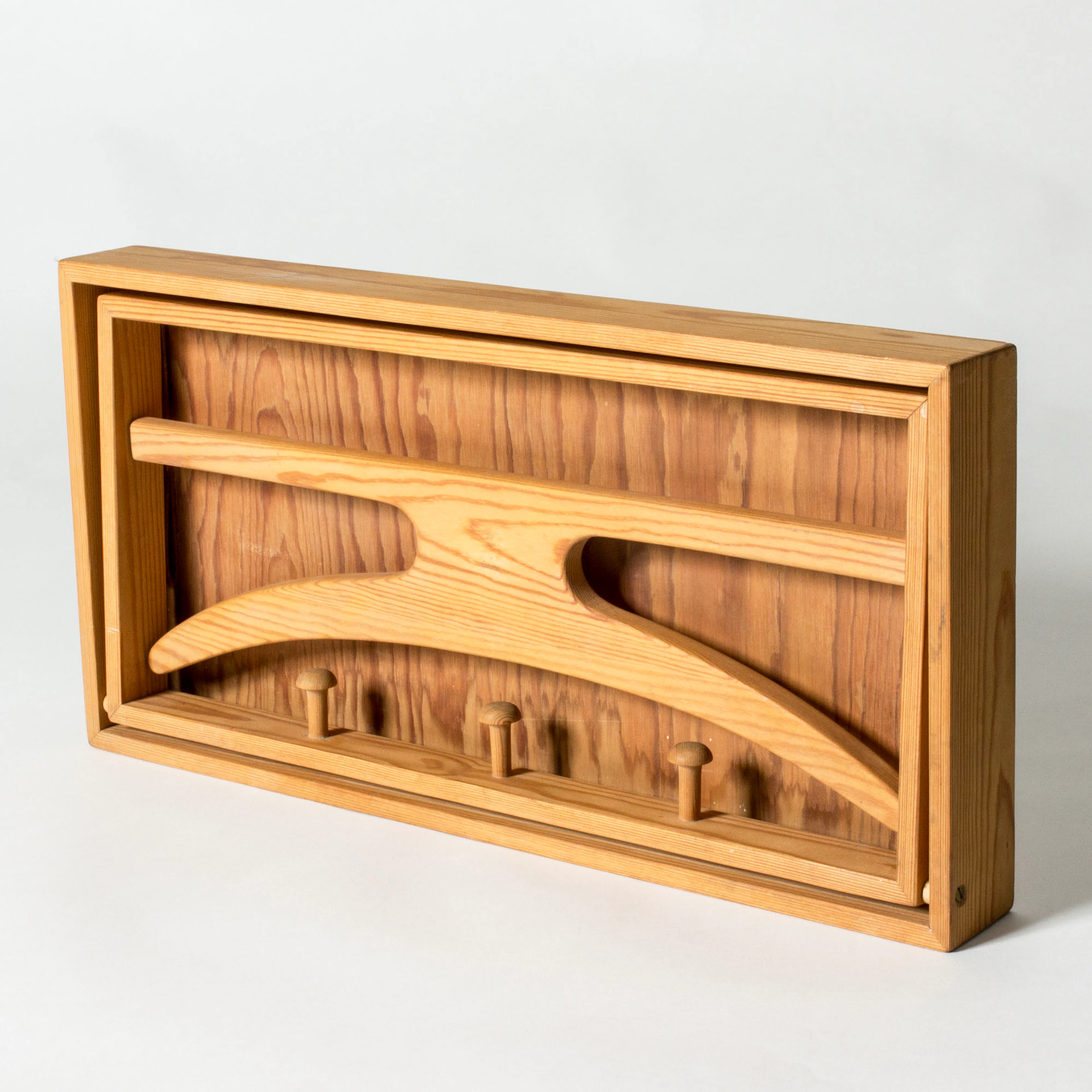 Scandinavian Pine Wall Coat hanger