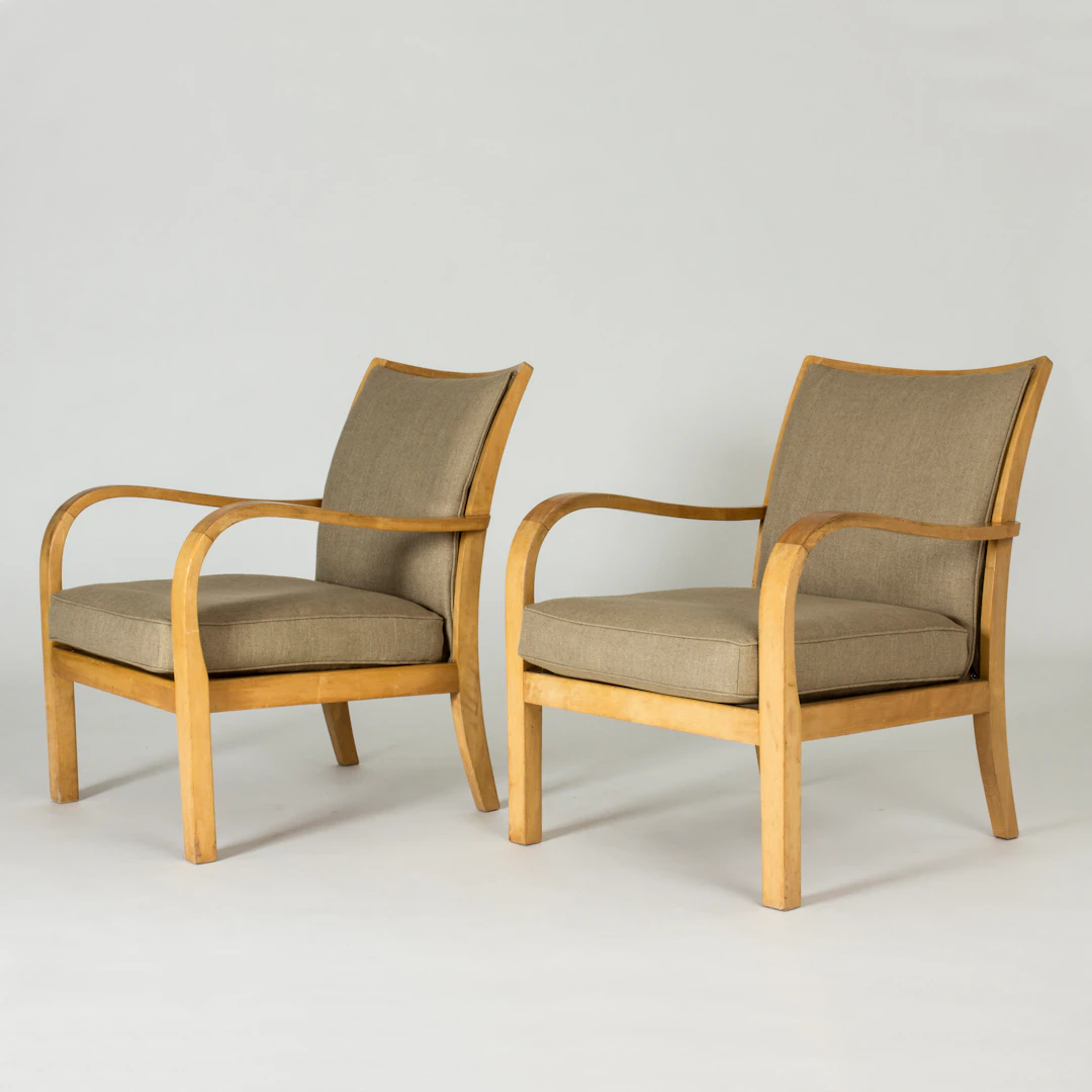 Pair of functionalist lounge chairs by Axel Larsson