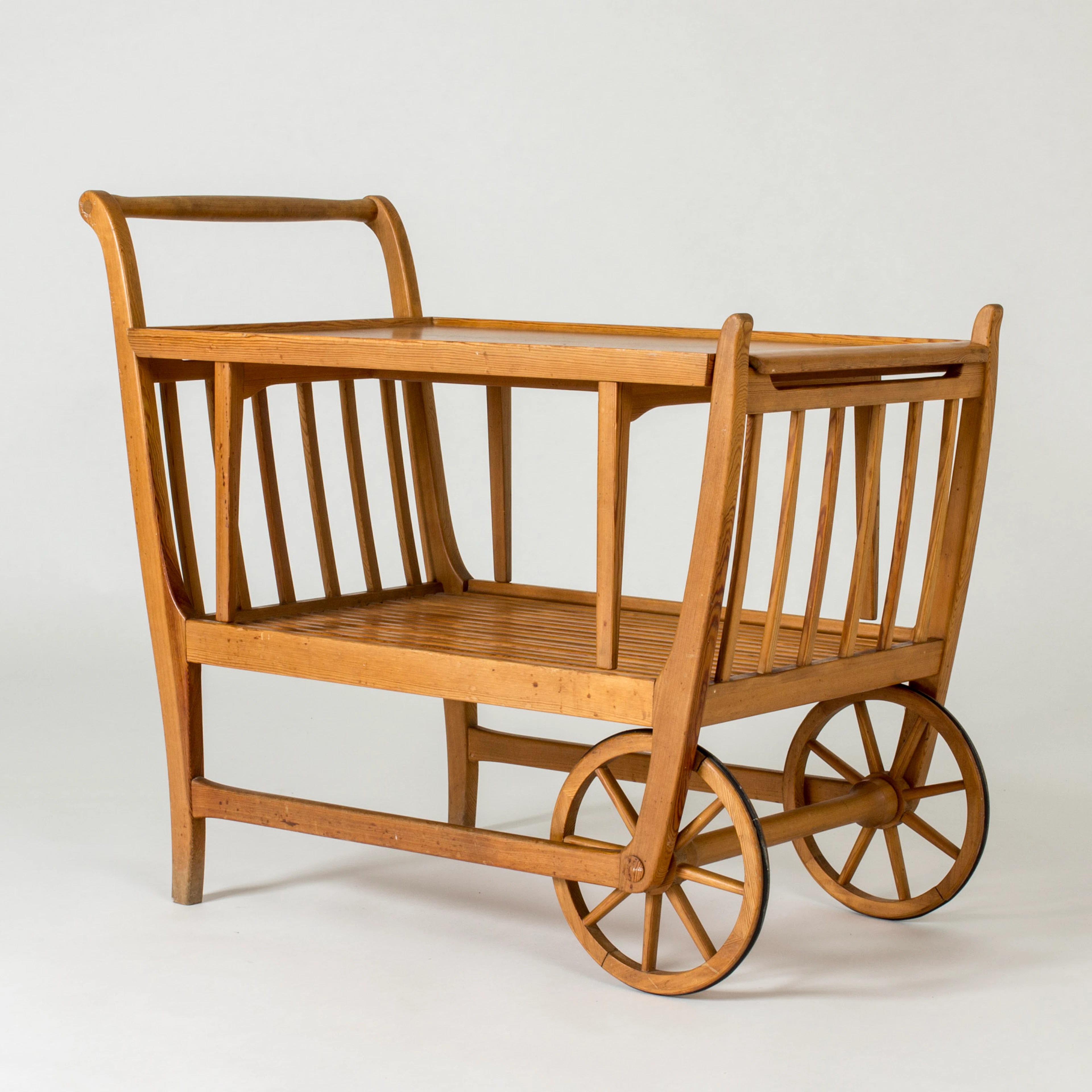 “Kalasskrindan” serving cart by Carl Malmsten