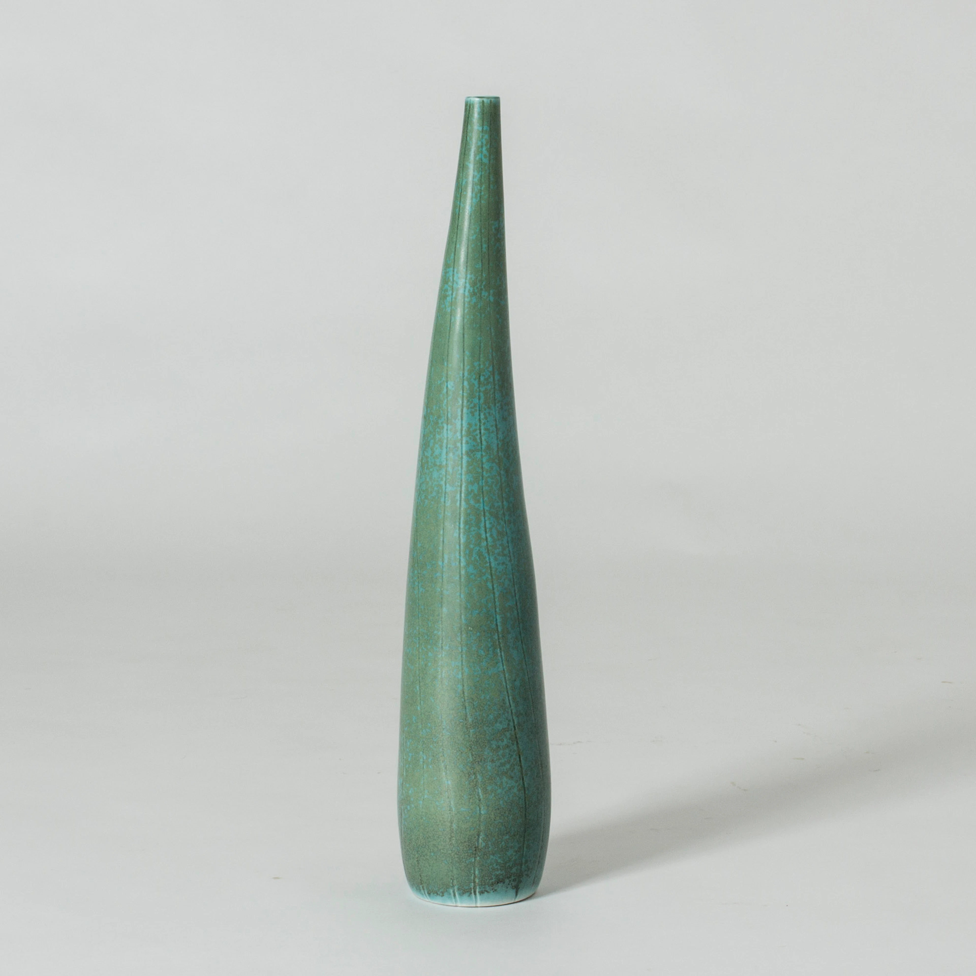 Unique stoneware vase by Carl-Harry Stålhane