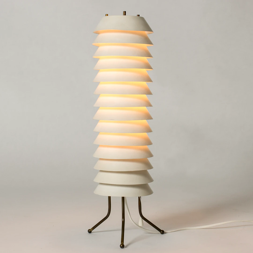 Modernist “Maija Mehiläinen” table lamp by Ilmari Tapiovaara