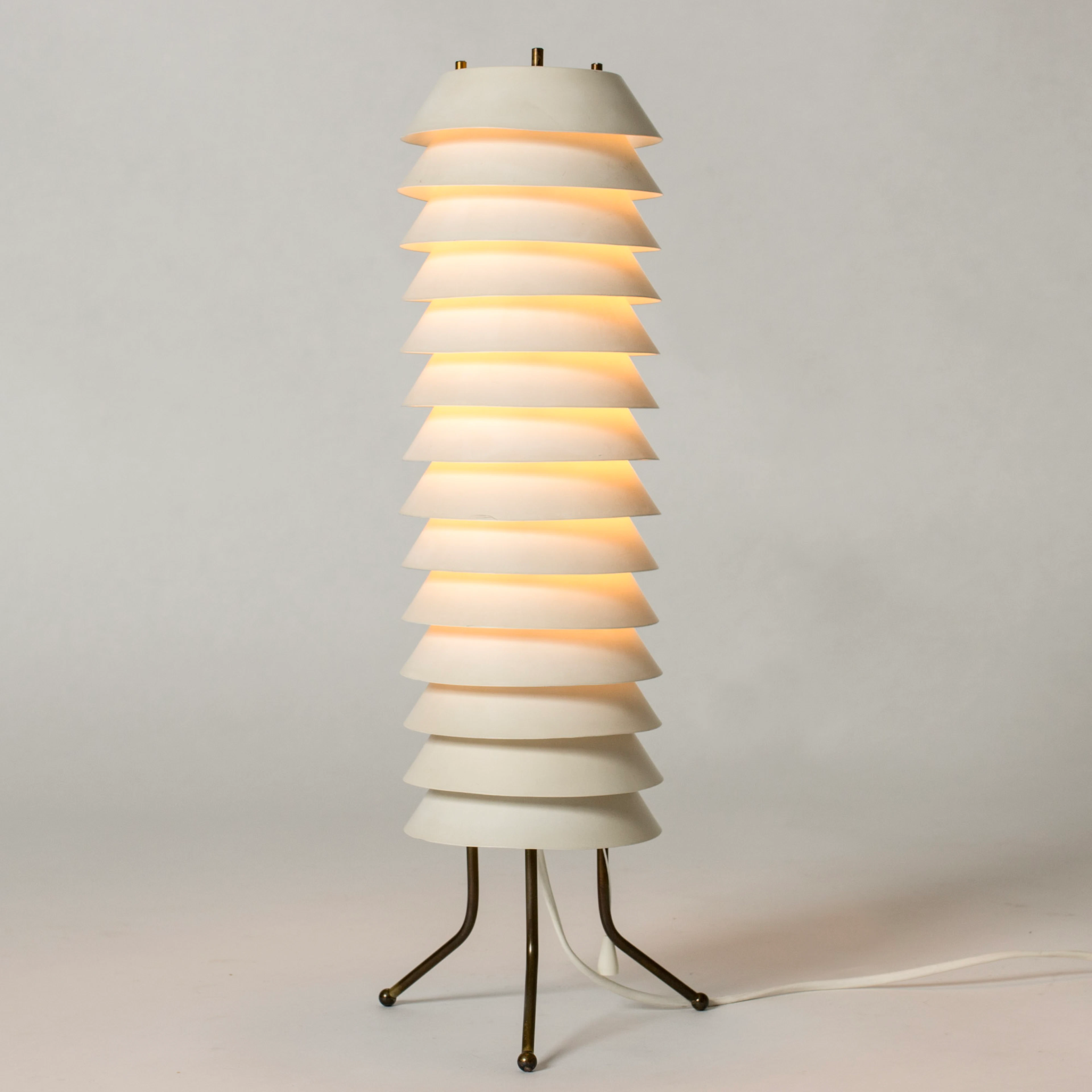 Modernist “Maija Mehiläinen” table lamp by Ilmari Tapiovaara