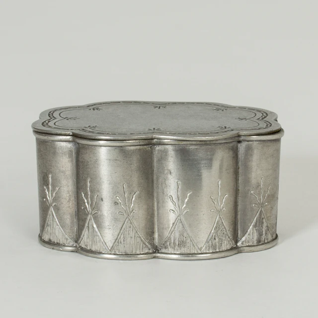 Pewter box from Herman Bergman
