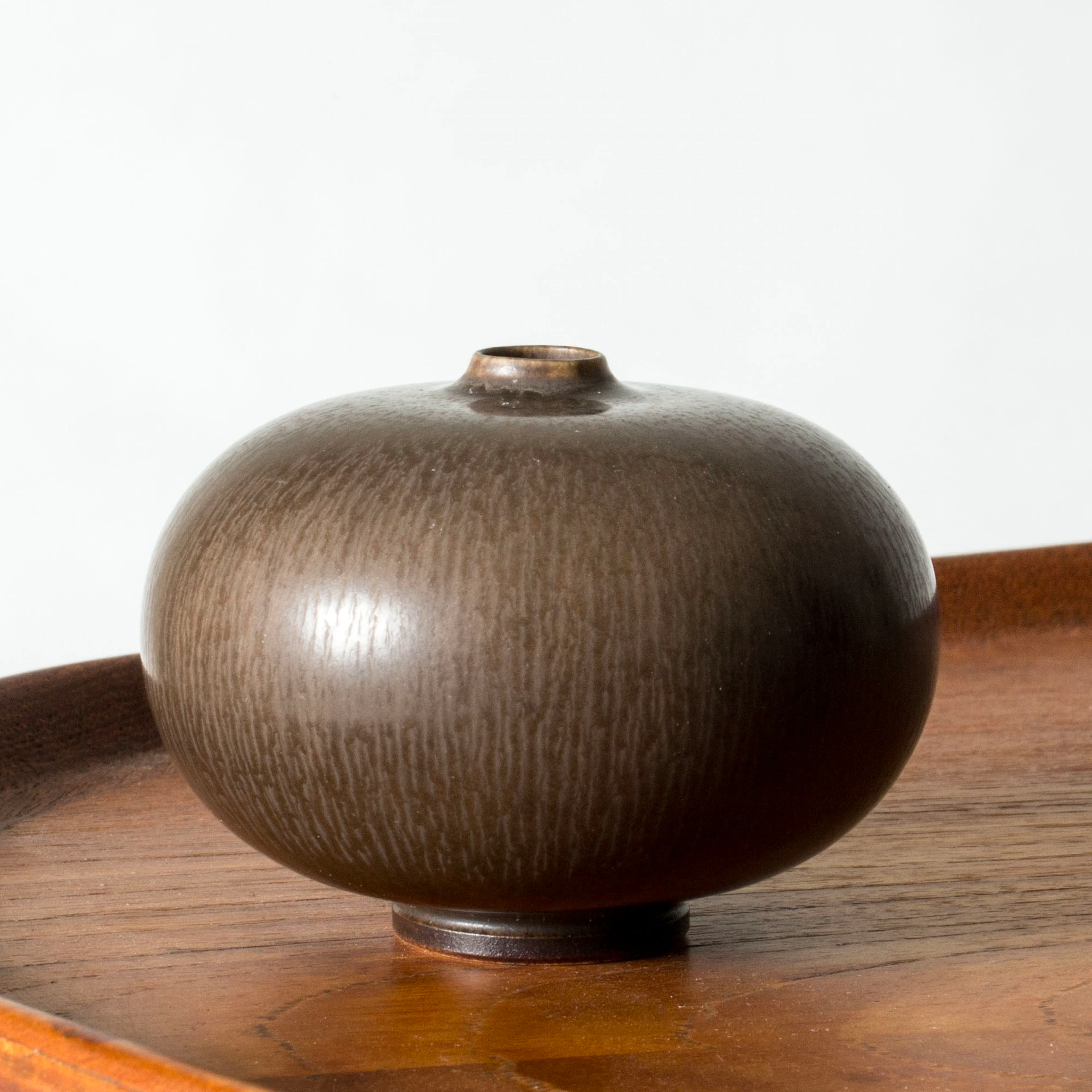 Stoneware vase by Berndt Friberg