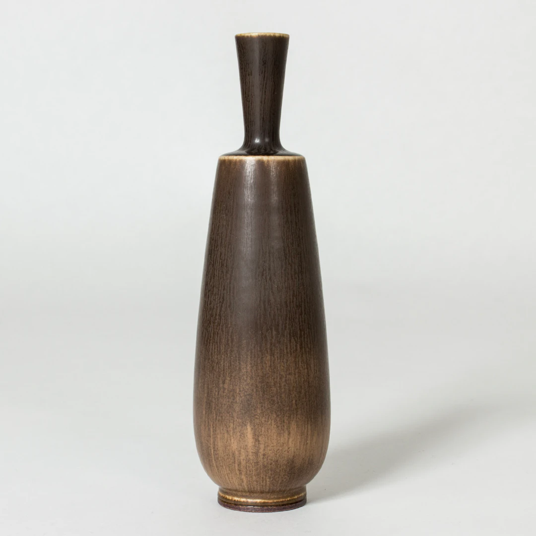 Stoneware vase by Berndt Friberg