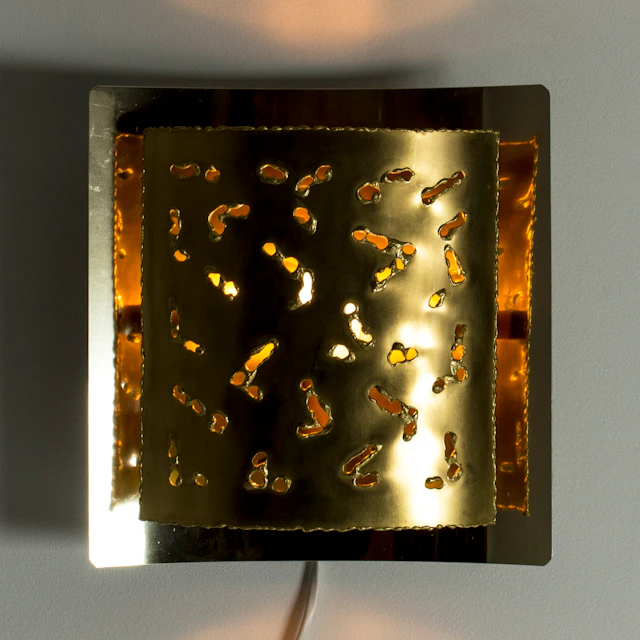 Brass wall lamp from Boréns
