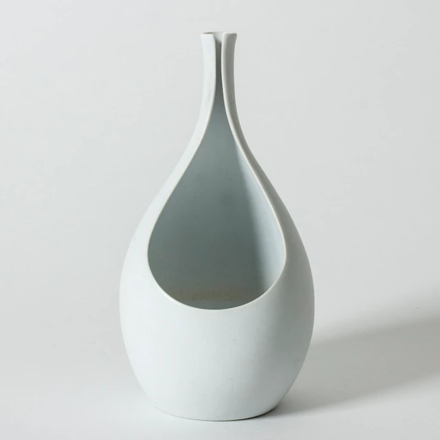 “Pungo” vase by Stig Lindberg